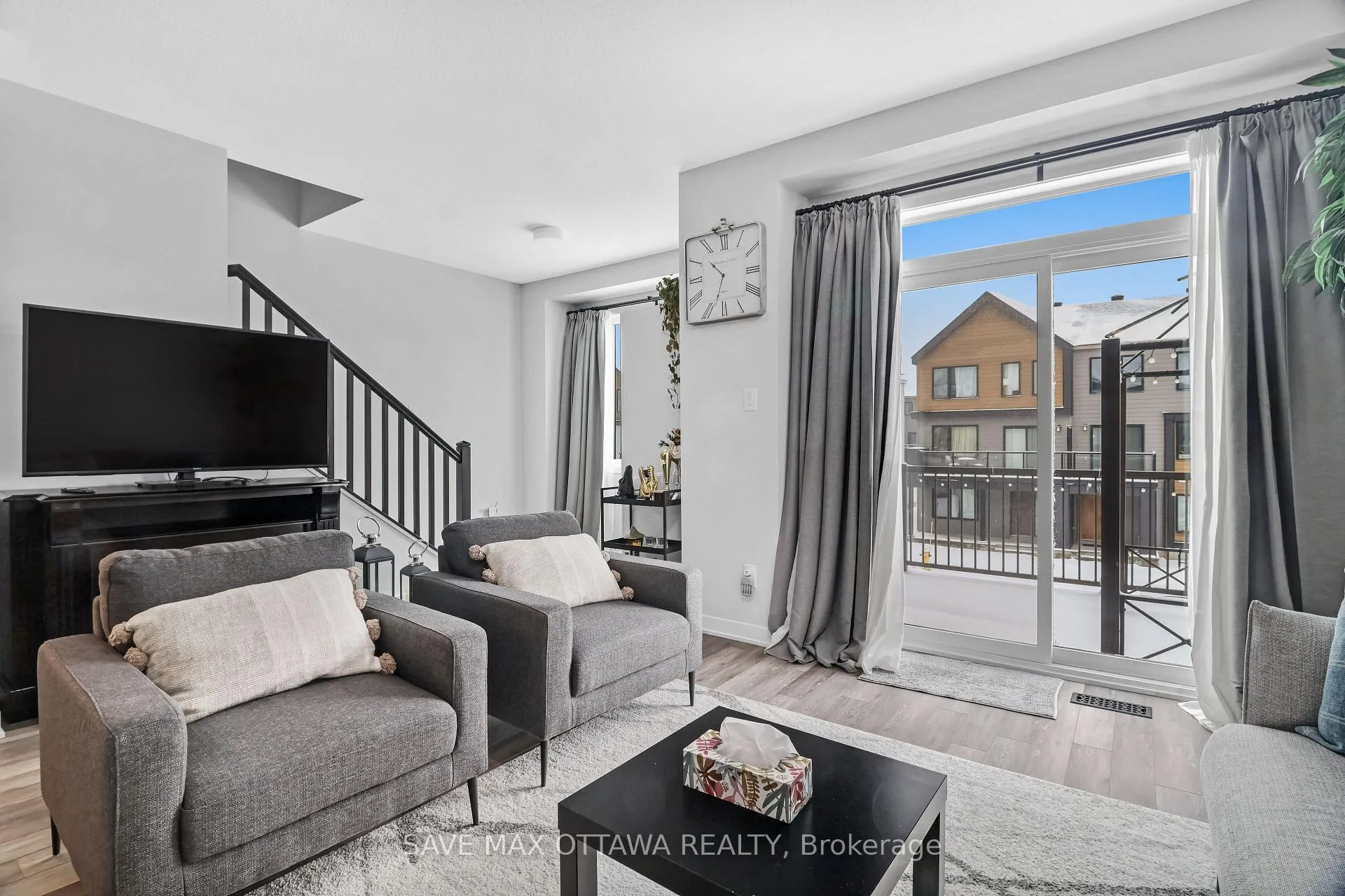 Photo 18 of 3009 Rhyolite Way, Ottawa, Barrhaven - Heritage Park — HOMEH