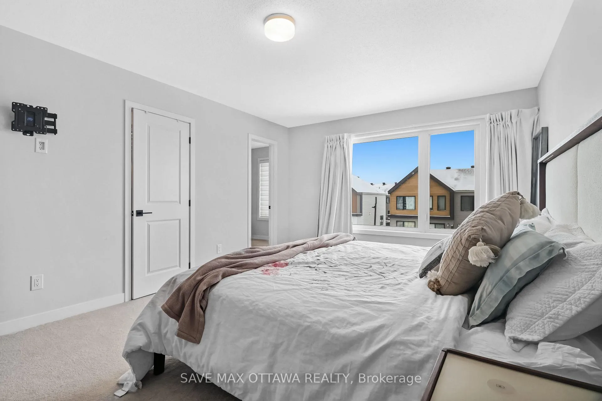Photo 24 of 3009 Rhyolite Way, Ottawa, Barrhaven - Heritage Park — HOMEH