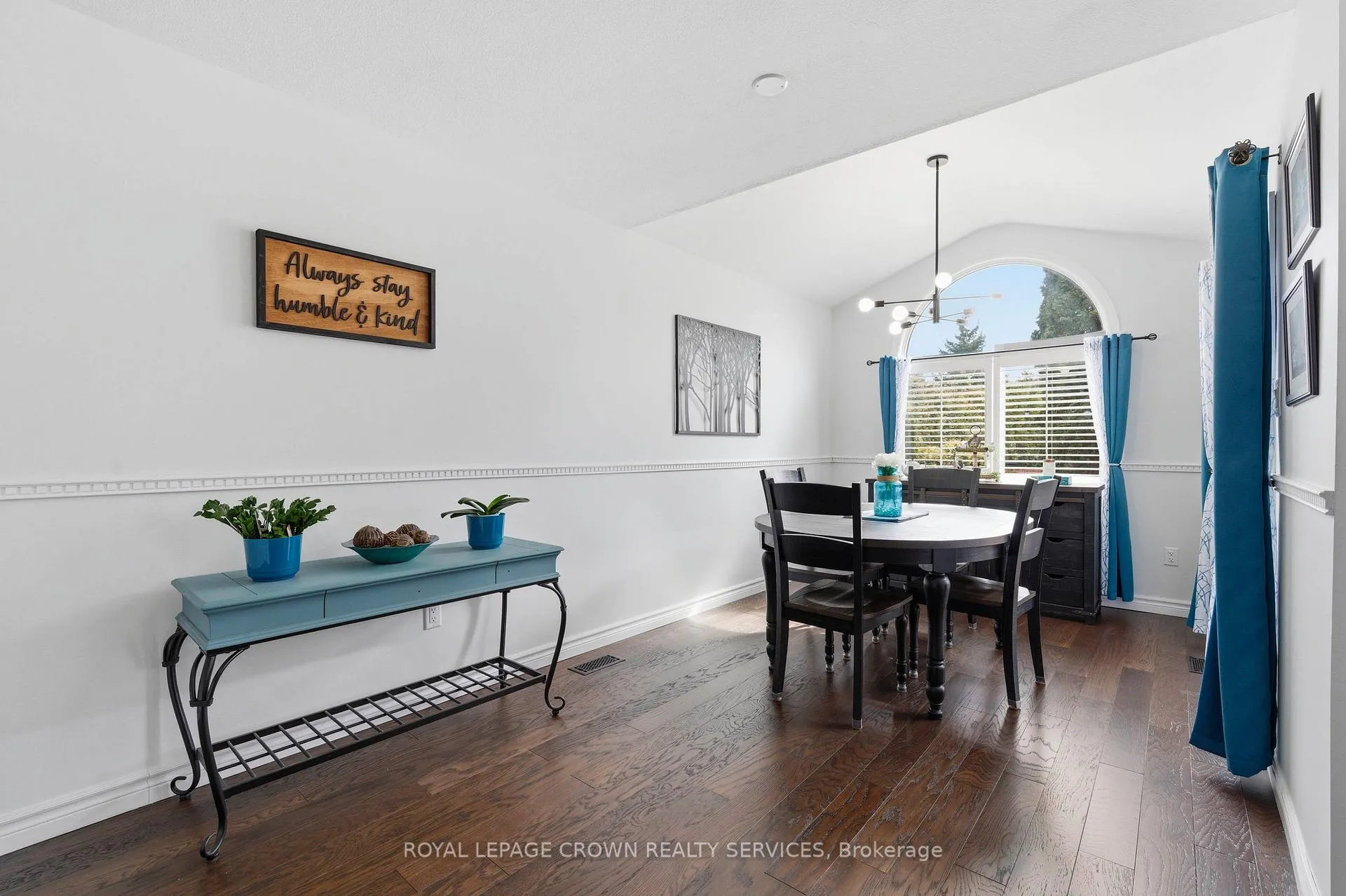 Photo 14 of 59 Kerwood Drive, Cambridge — HOMEH