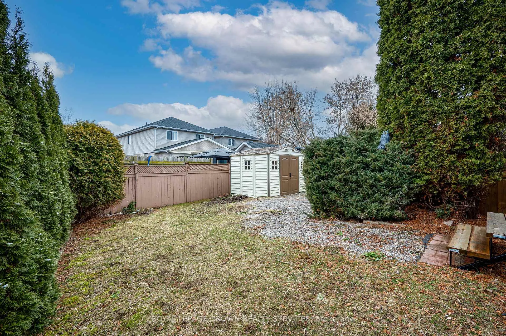 Photo 39 of 59 Kerwood Drive, Cambridge — HOMEH