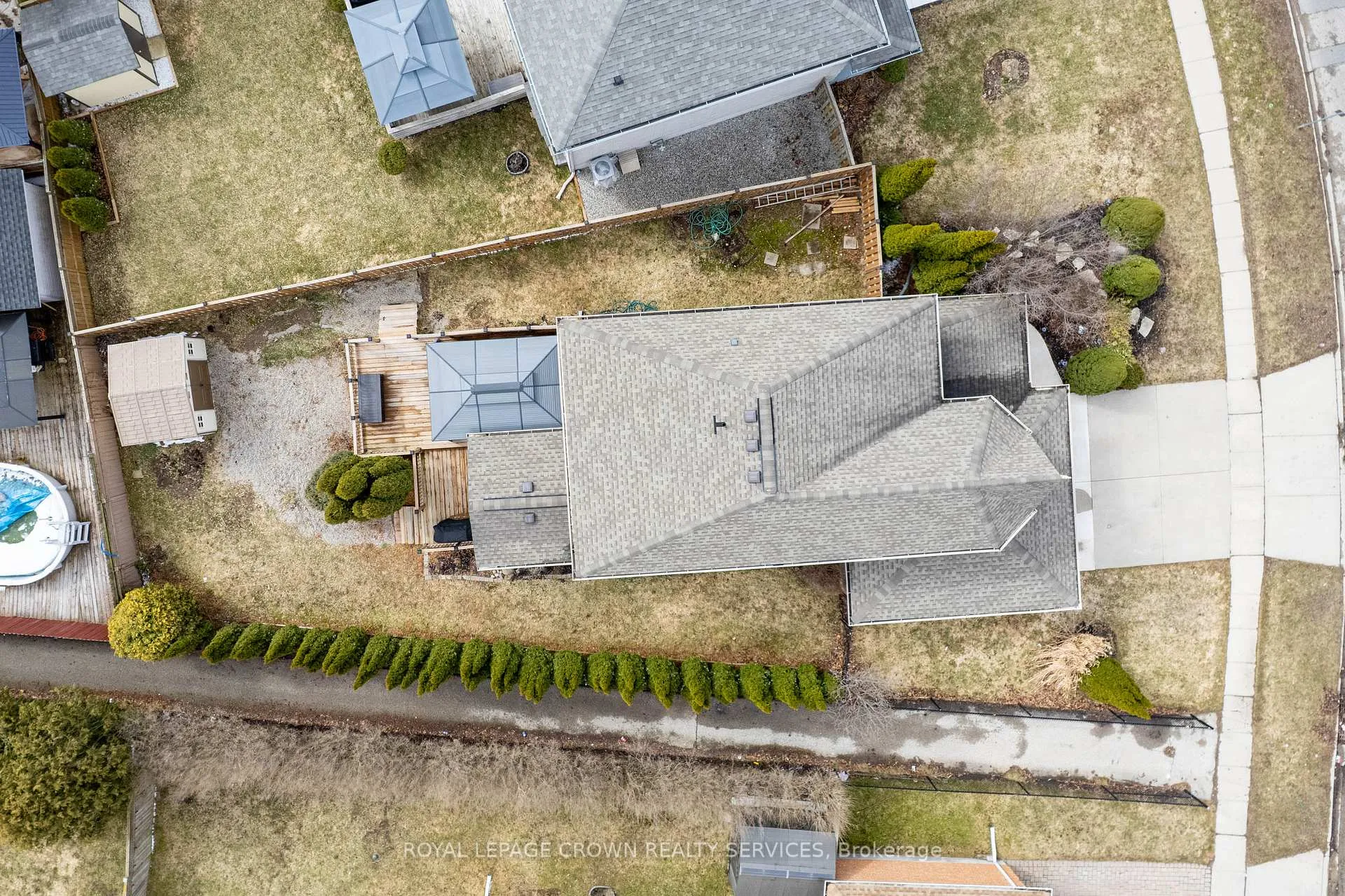 Photo 42 of 59 Kerwood Drive, Cambridge — HOMEH