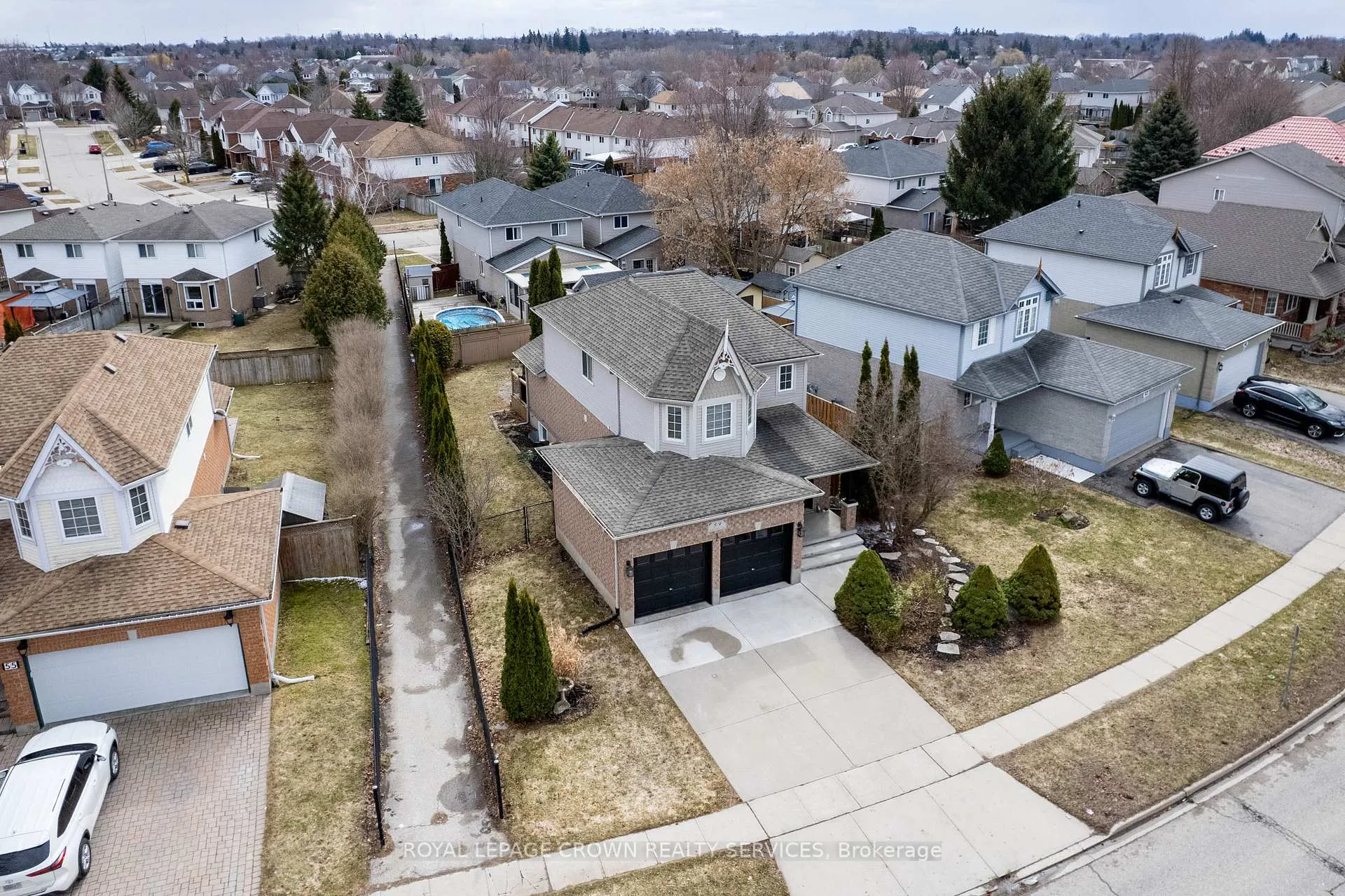 Photo 45 of 59 Kerwood Drive, Cambridge — HOMEH