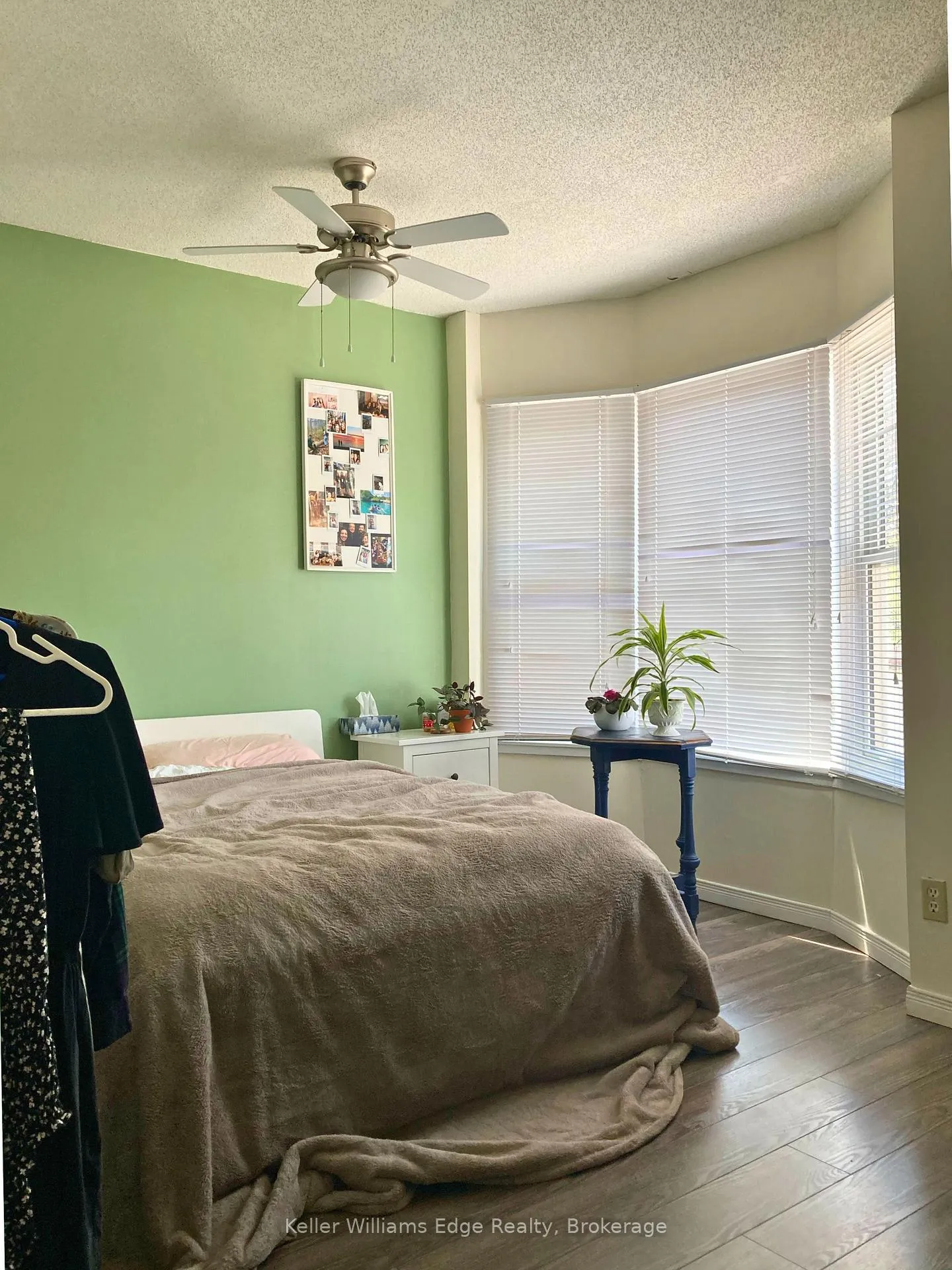 Photo 4 of Unit 2, 106 Peter Street, Hamilton, Strathcona — HOMEH