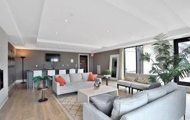 Photo 4 of Unit 115, 128 Garden Drive, Oakville, Central — HOMEH