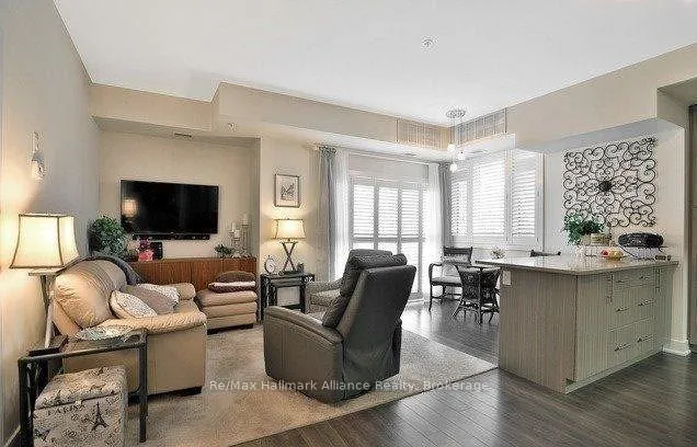 Photo 10 of Unit 115, 128 Garden Drive, Oakville, Central — HOMEH