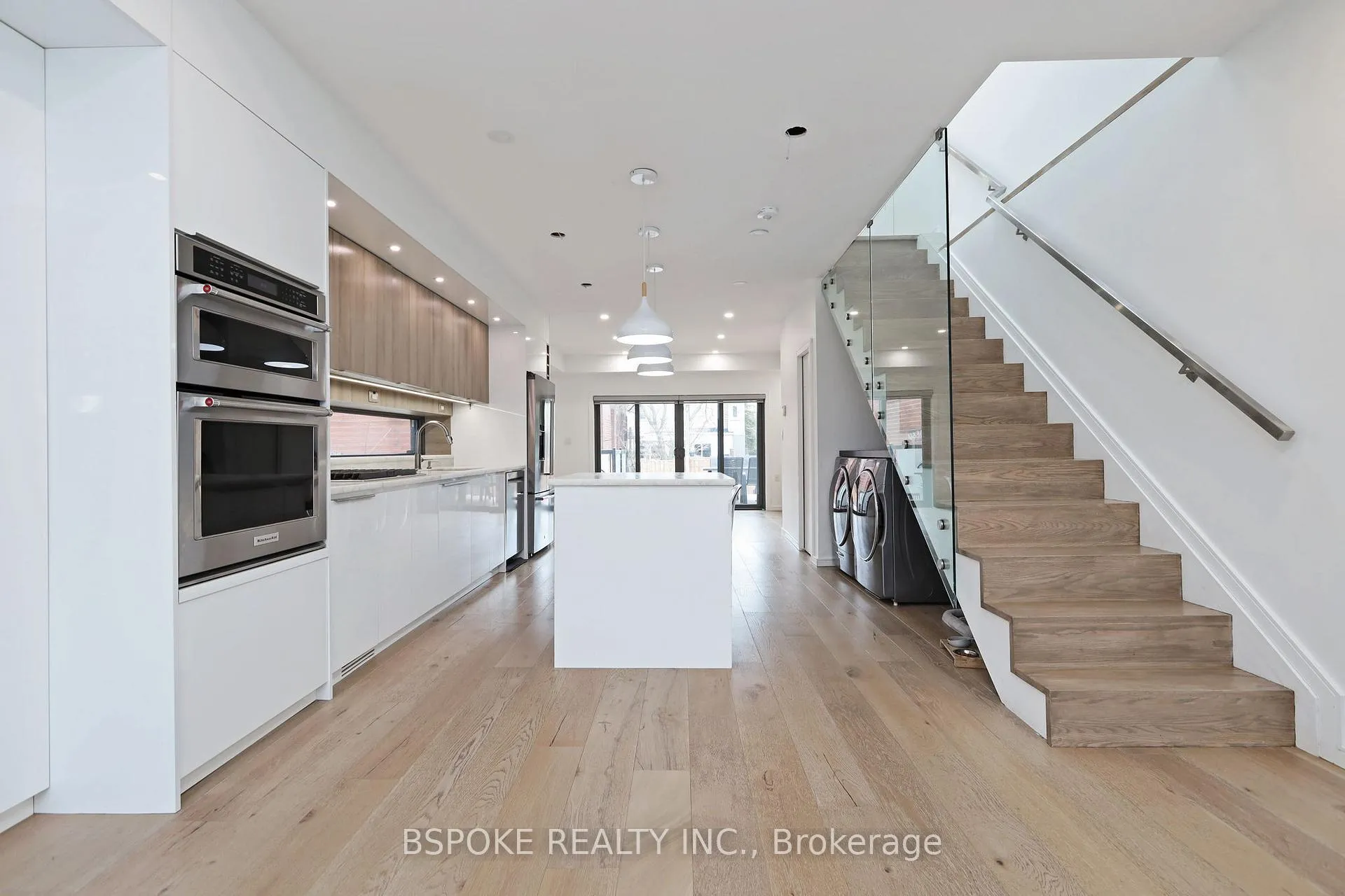Photo 4 of Unit Main, 707 Mortimer Avenue, Toronto, Danforth Village-East York — HOMEH