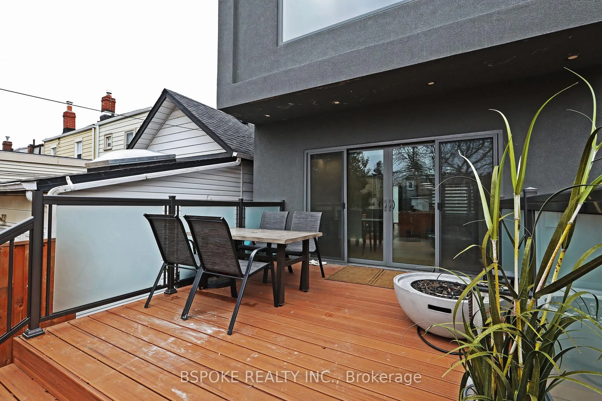 Photo 28 of Unit Main, 707 Mortimer Avenue, Toronto, Danforth Village-East York — HOMEH