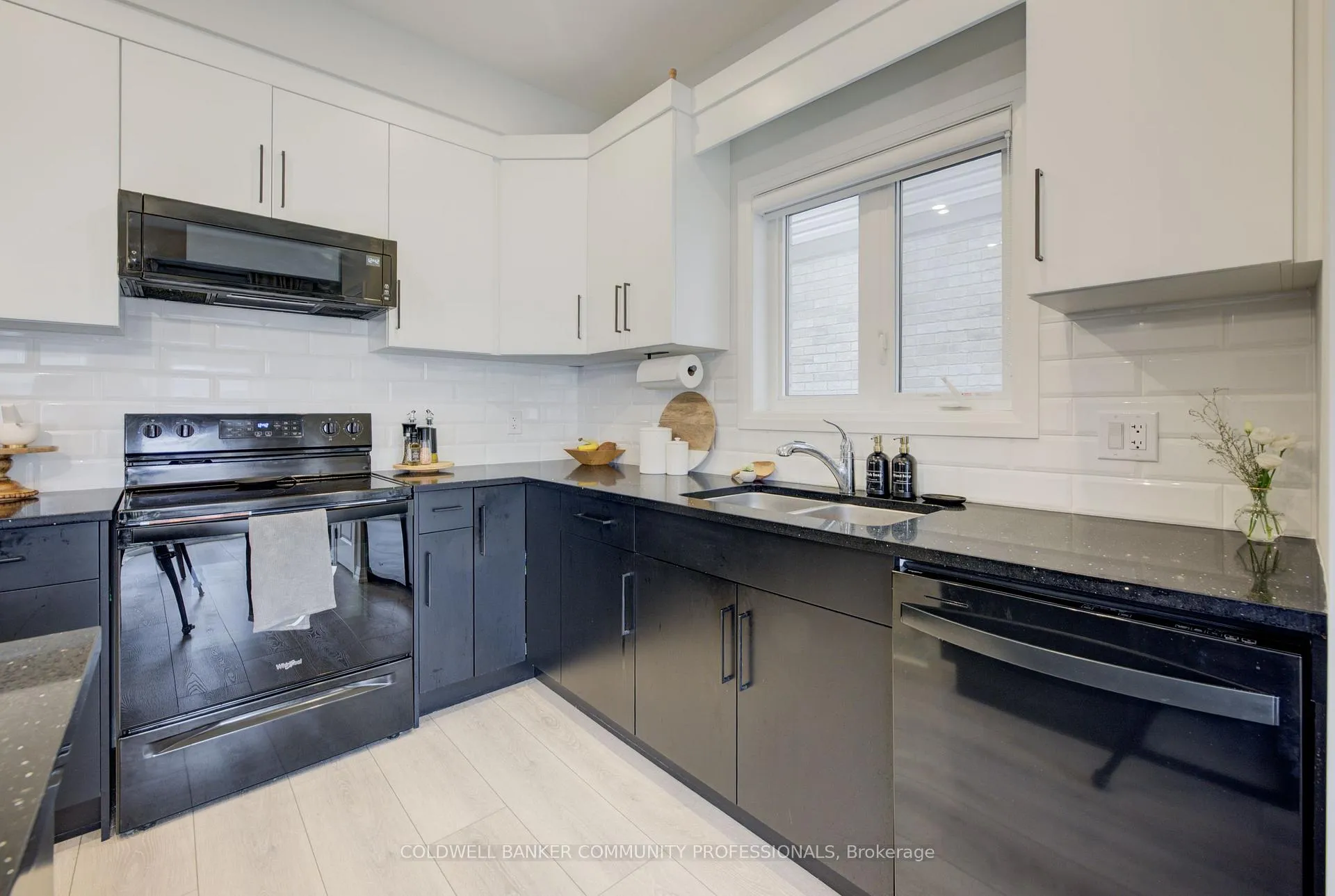 Photo 20 of 36 Alicia Crescent, Thorold, Hurricane/Merrittville — HOMEH