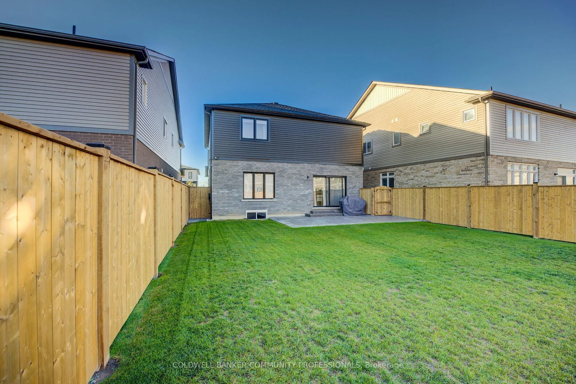 Photo 47 of 36 Alicia Crescent, Thorold, Hurricane/Merrittville — HOMEH