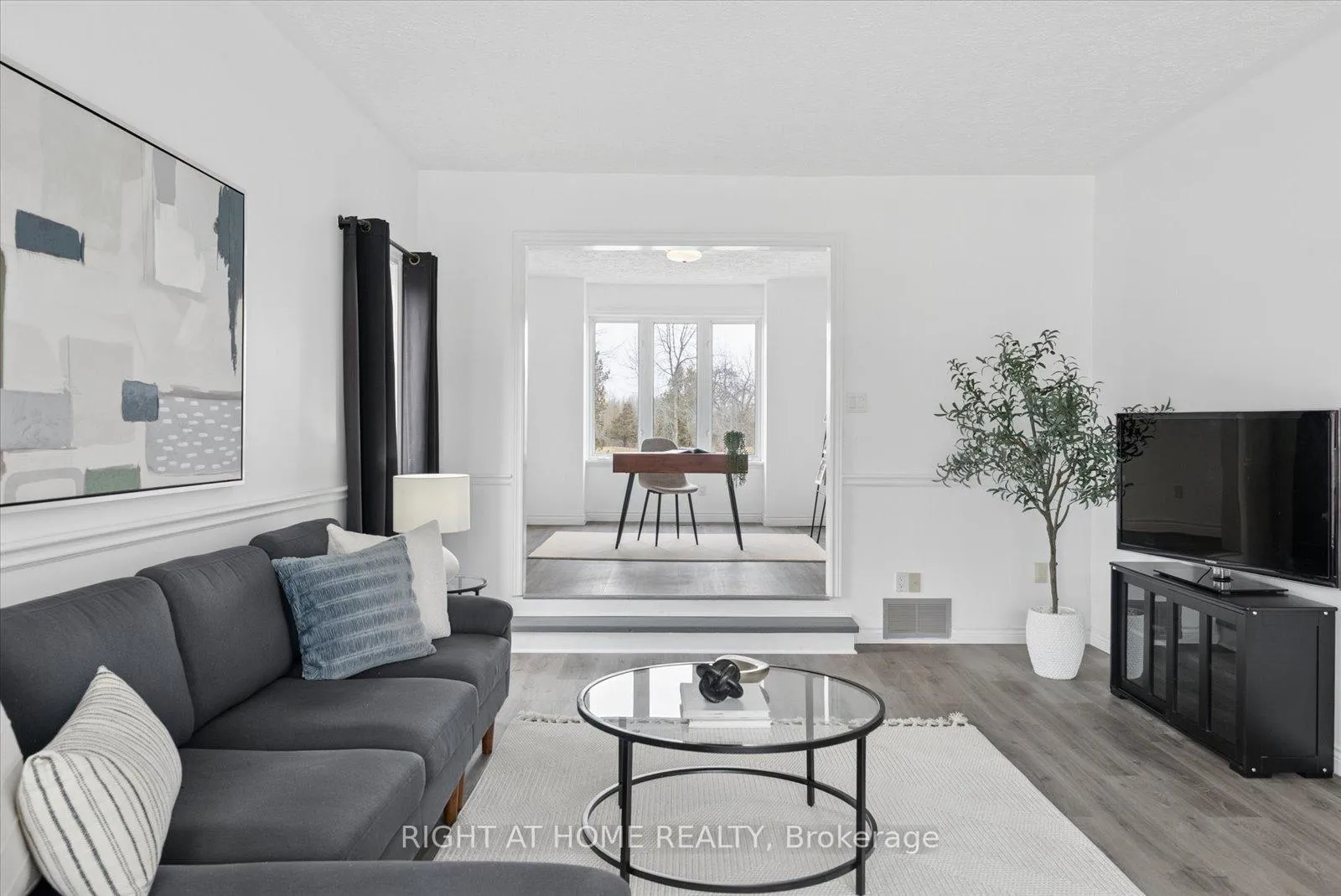 Photo 7 of 1252 Shore Acres Drive, Innisfil, Gilford — HOMEH