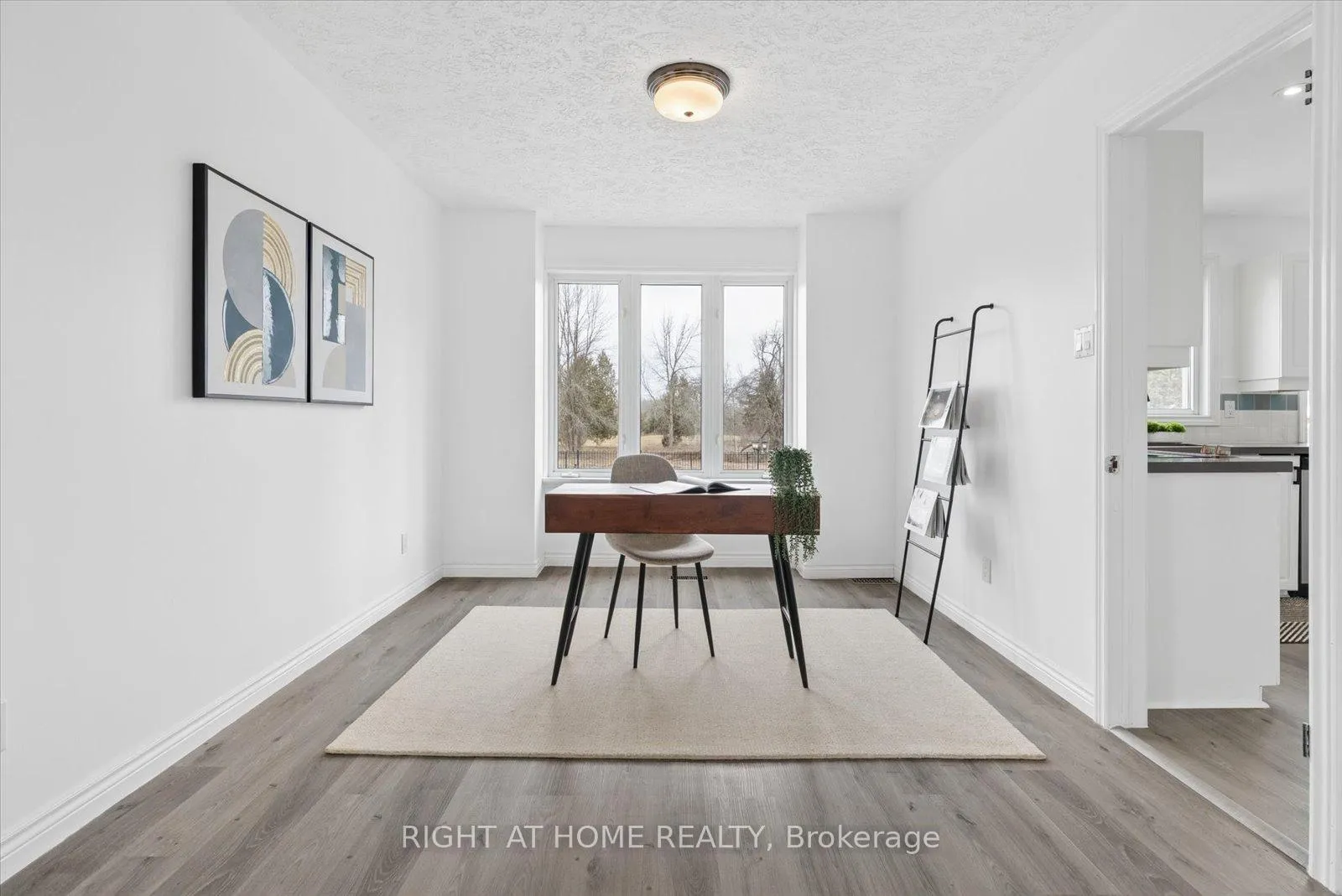 Photo 8 of 1252 Shore Acres Drive, Innisfil, Gilford — HOMEH