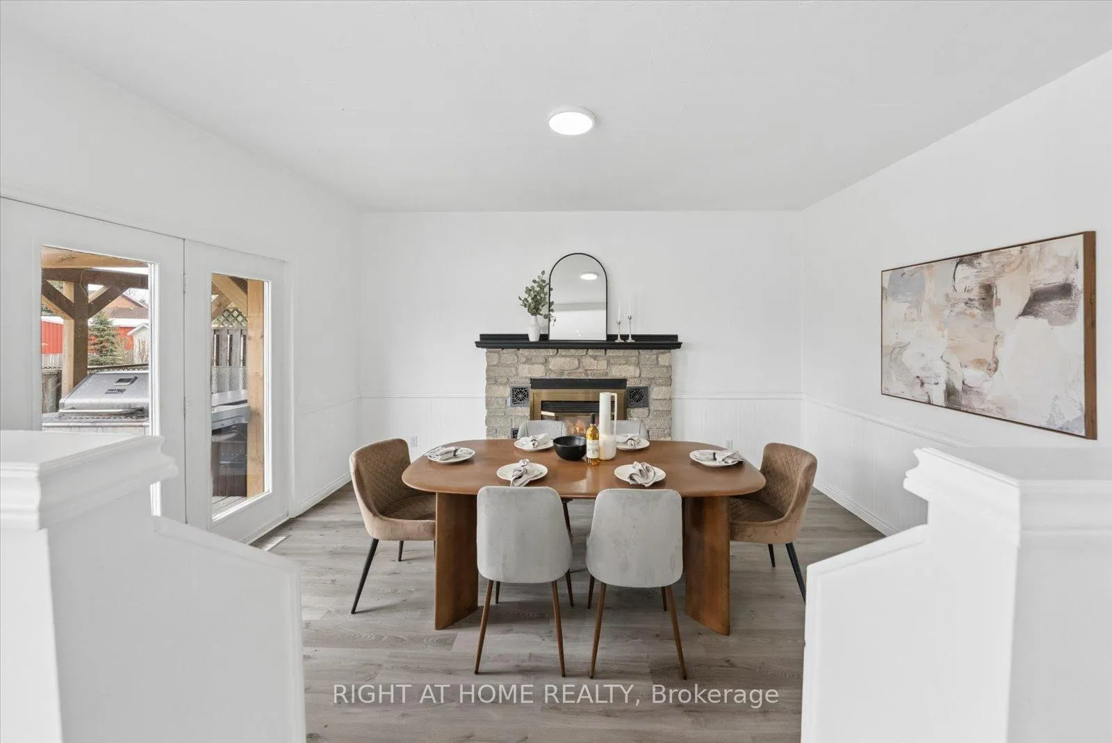 Photo 17 of 1252 Shore Acres Drive, Innisfil, Gilford — HOMEH
