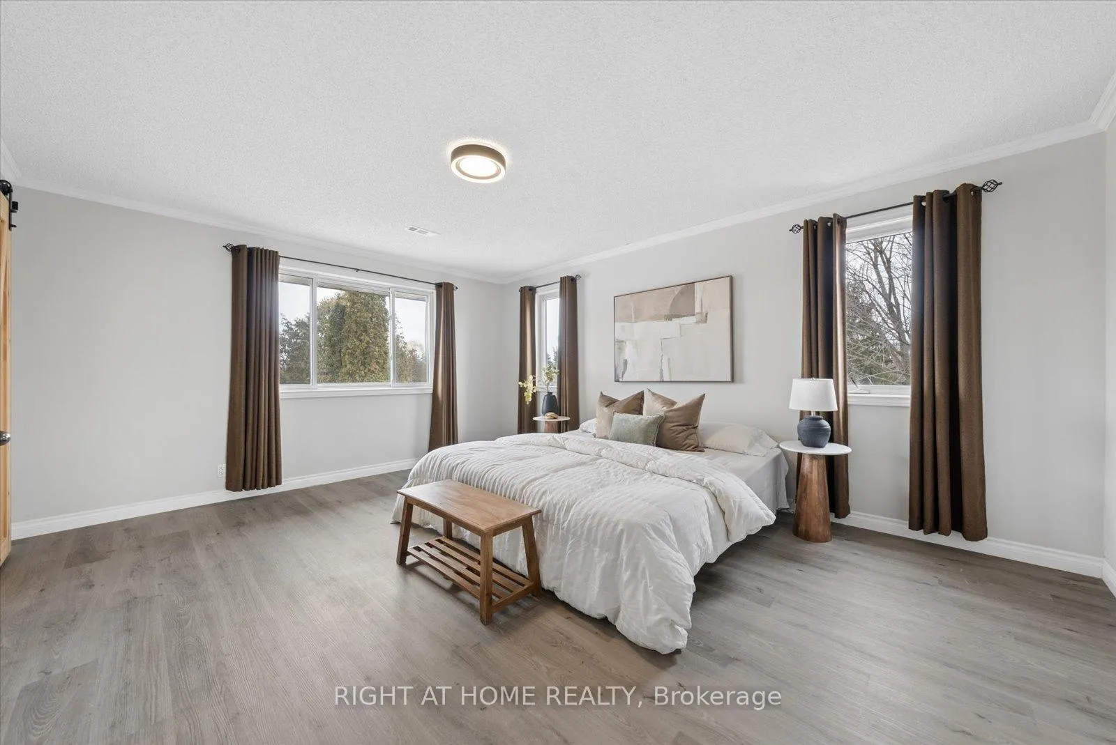 Photo 26 of 1252 Shore Acres Drive, Innisfil, Gilford — HOMEH