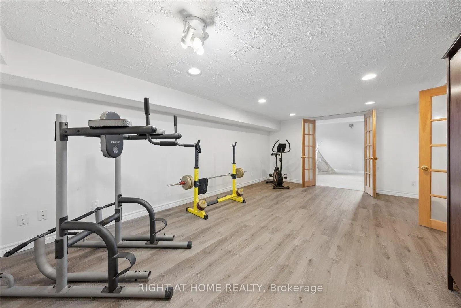 Photo 40 of 1252 Shore Acres Drive, Innisfil, Gilford — HOMEH