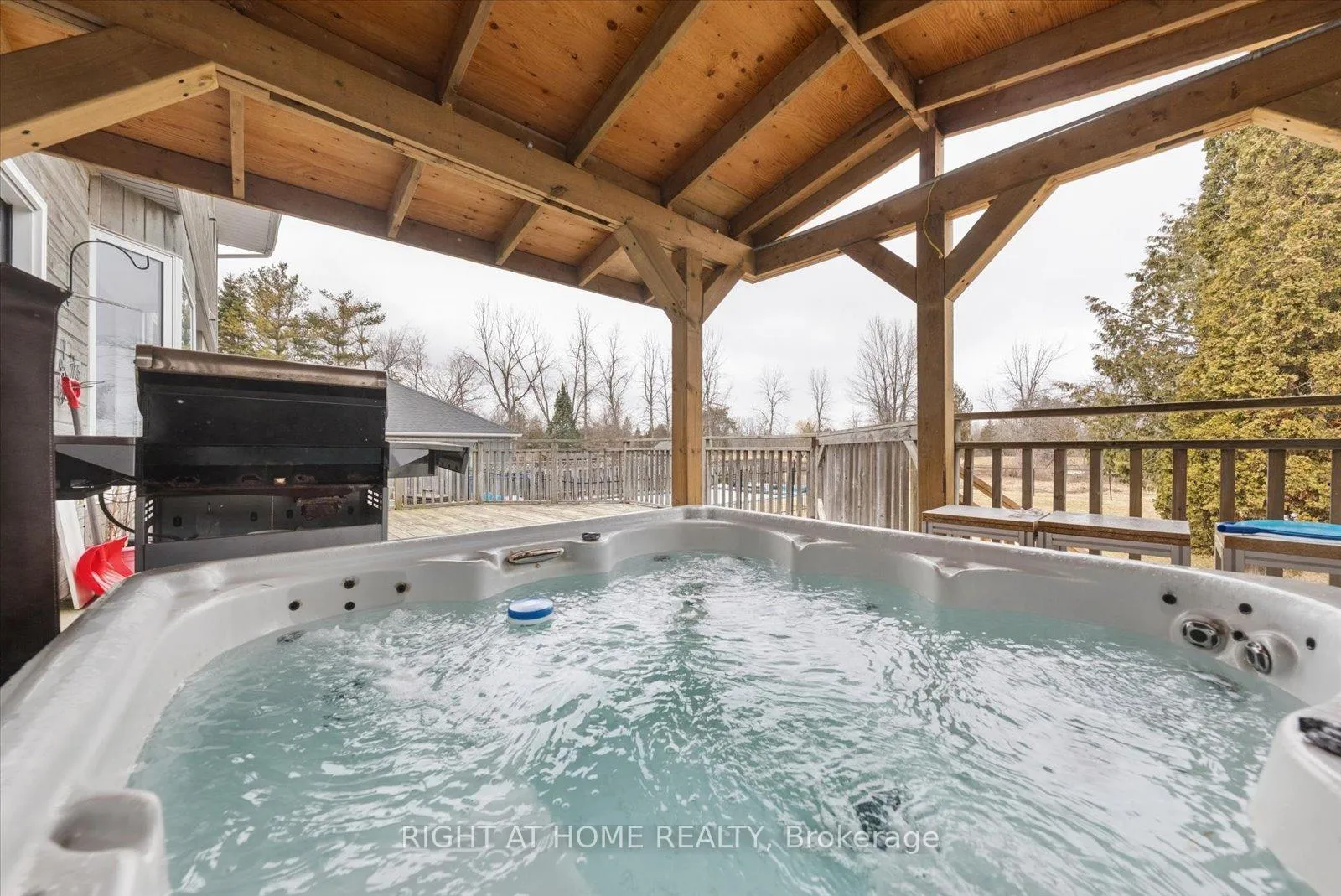 Photo 42 of 1252 Shore Acres Drive, Innisfil, Gilford — HOMEH