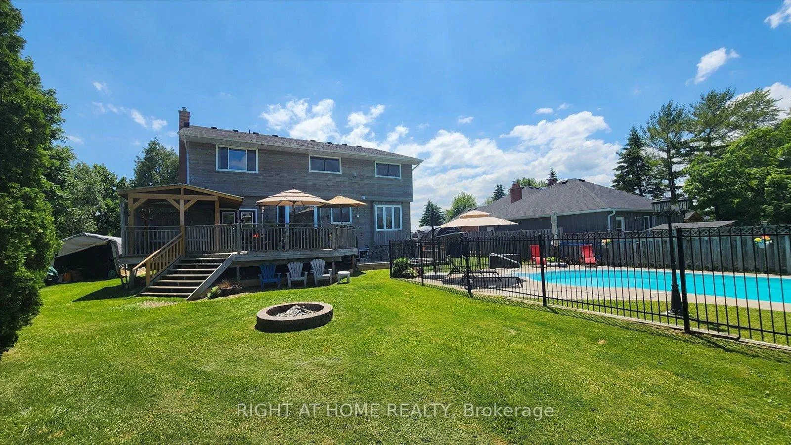 Photo 43 of 1252 Shore Acres Drive, Innisfil, Gilford — HOMEH