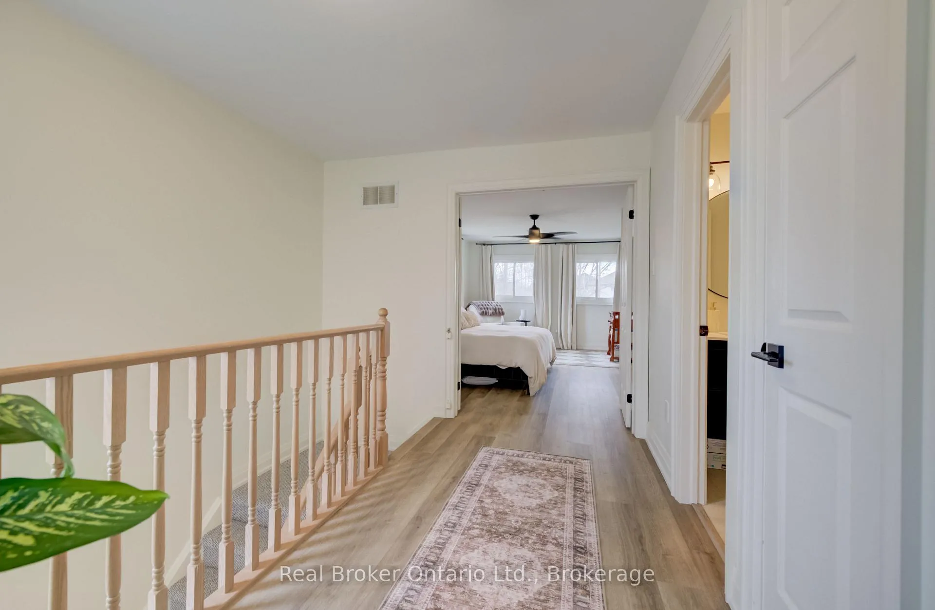Photo 18 of Unit 22, 2022 Atkinson Drive, Burlington, Rose — HOMEH