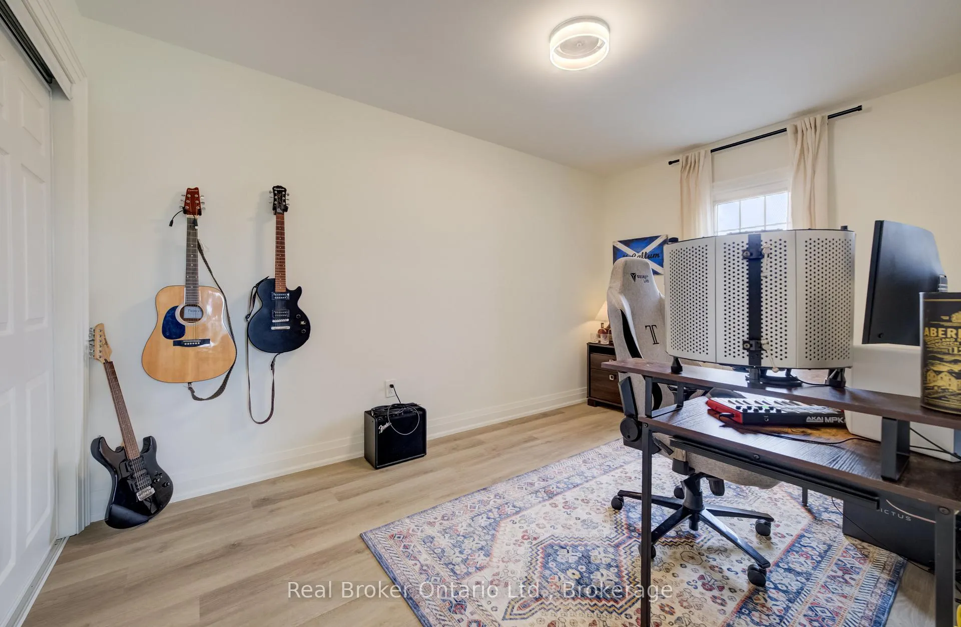 Photo 28 of Unit 22, 2022 Atkinson Drive, Burlington, Rose — HOMEH