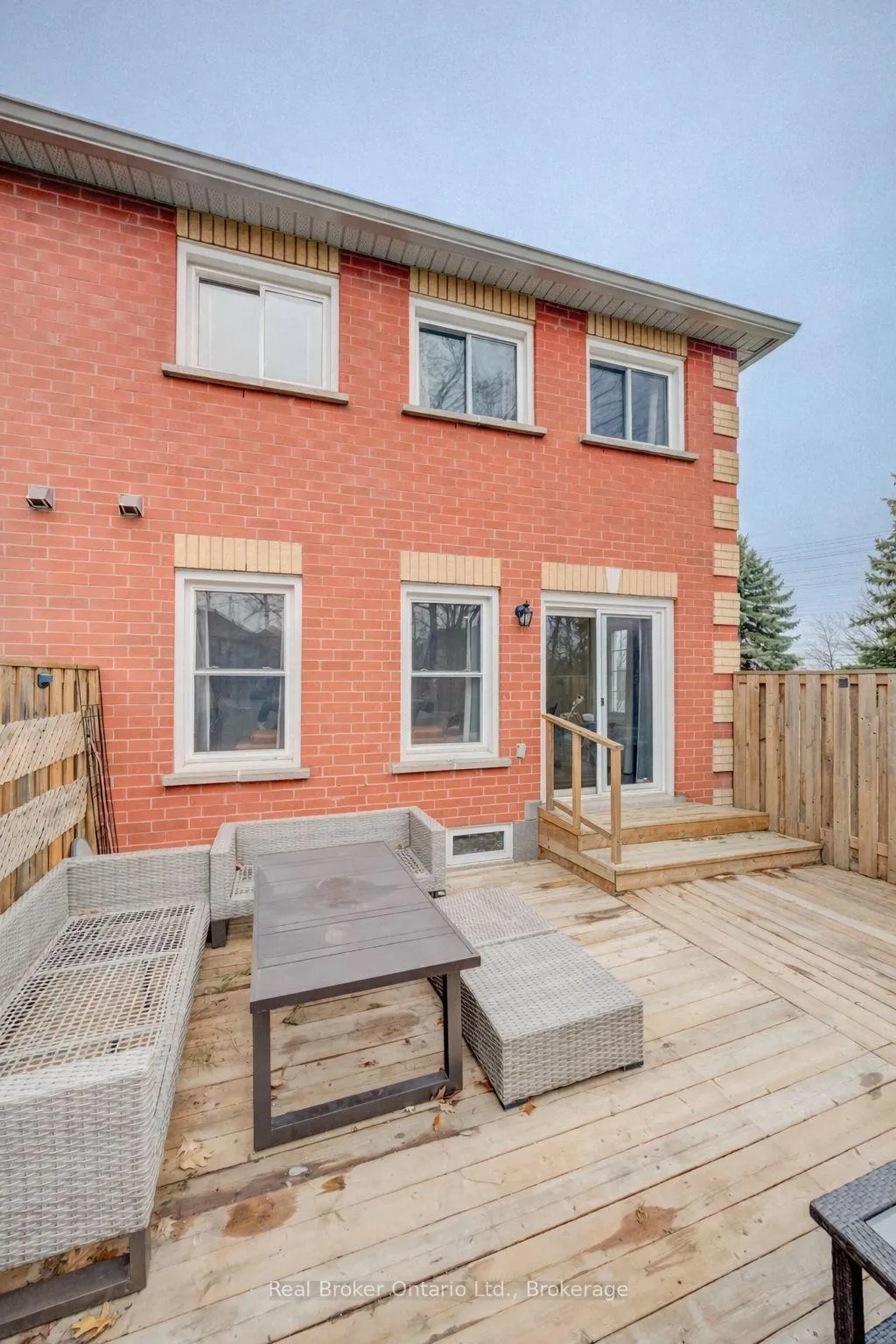Photo 41 of Unit 22, 2022 Atkinson Drive, Burlington, Rose — HOMEH