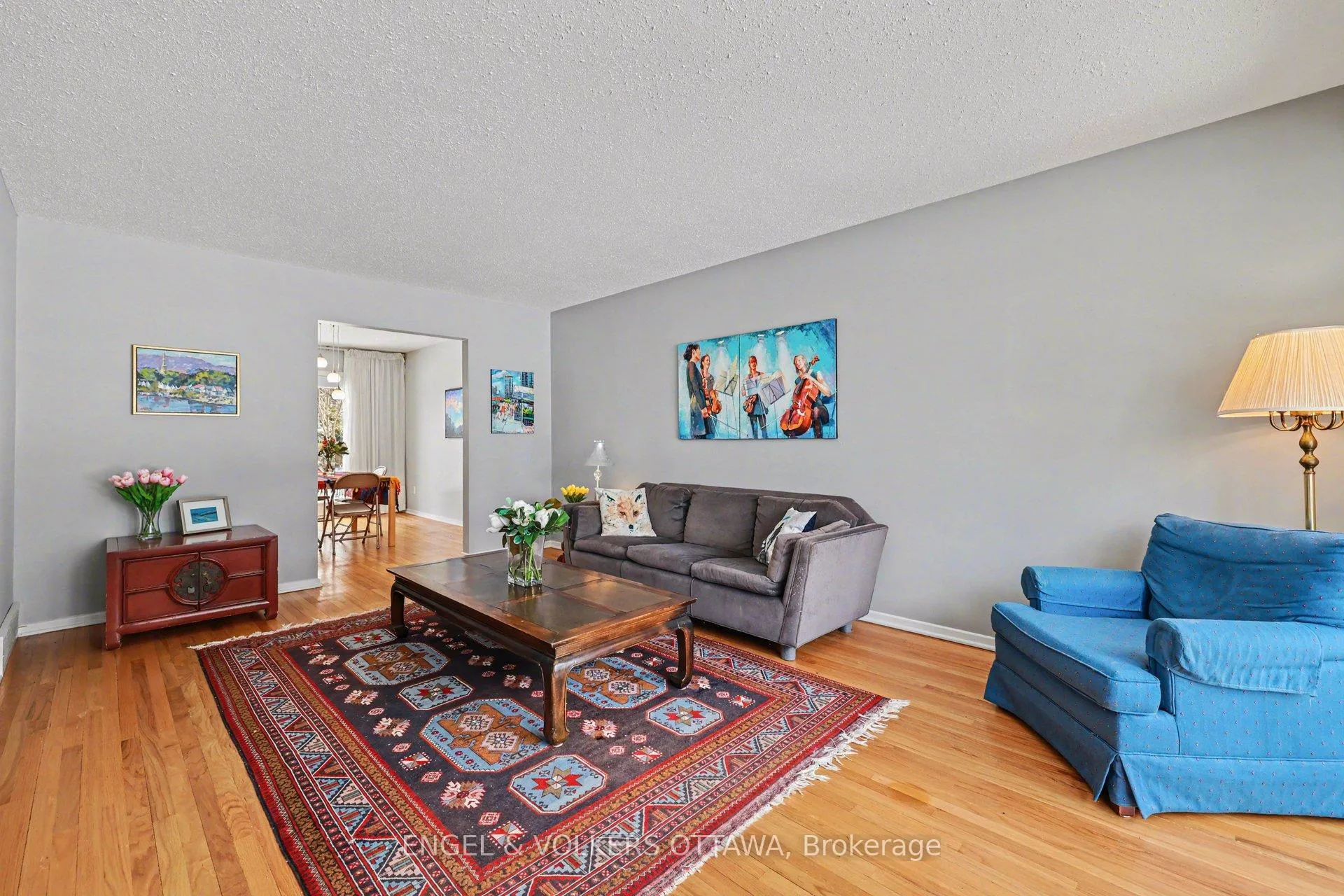 Photo 9 of 11 Glendenning Drive, Ottawa, Arlington Woods — HOMEH