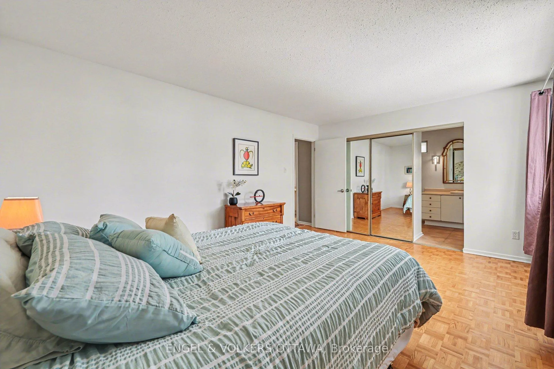Photo 26 of 11 Glendenning Drive, Ottawa, Arlington Woods — HOMEH