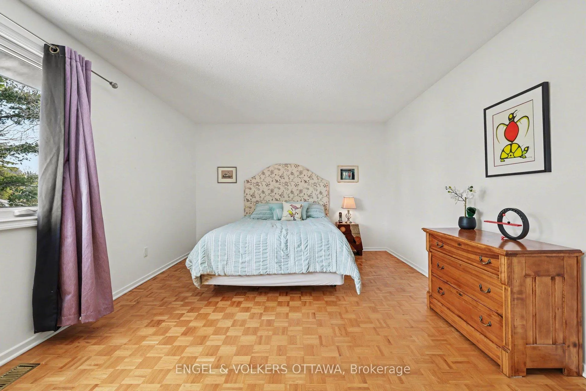 Photo 27 of 11 Glendenning Drive, Ottawa, Arlington Woods — HOMEH