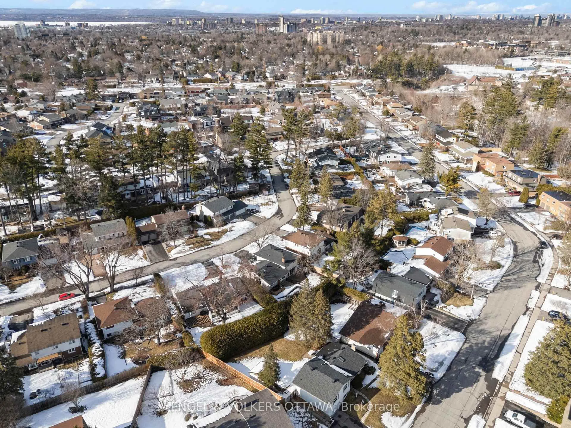 Photo 45 of 11 Glendenning Drive, Ottawa, Arlington Woods — HOMEH