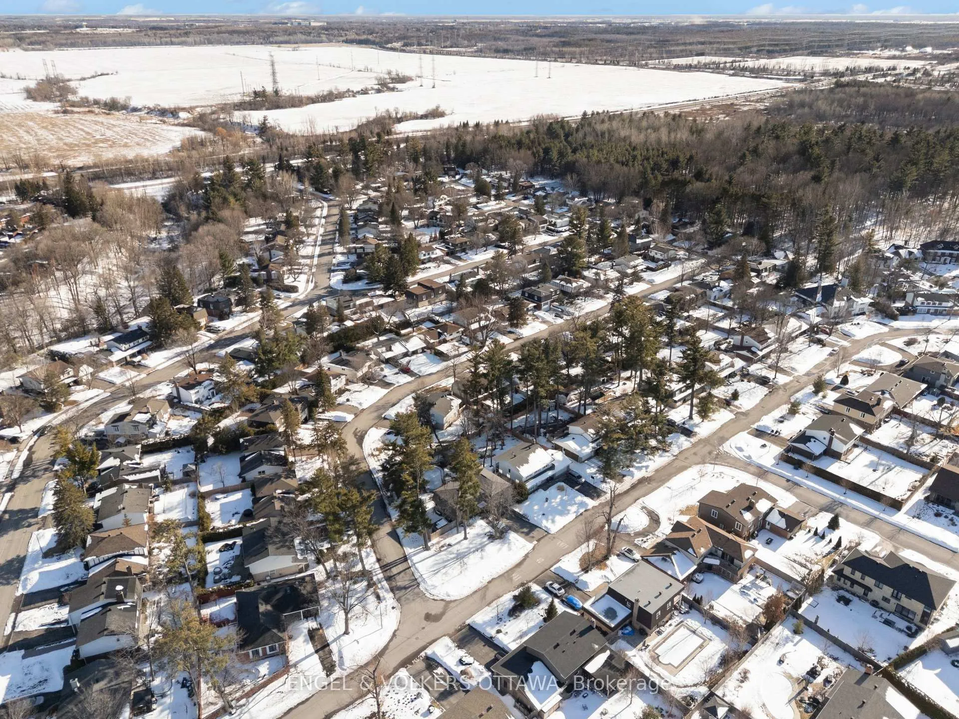 Photo 46 of 11 Glendenning Drive, Ottawa, Arlington Woods — HOMEH