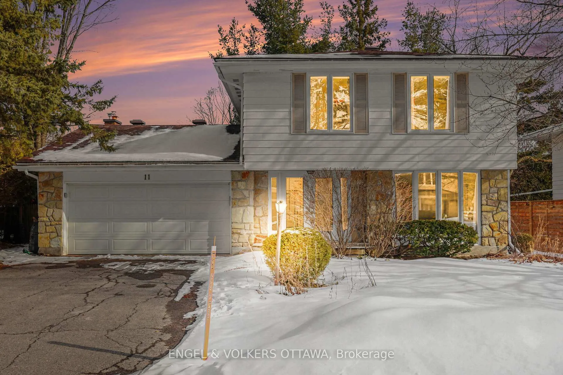 Photo 50 of 11 Glendenning Drive, Ottawa, Arlington Woods — HOMEH