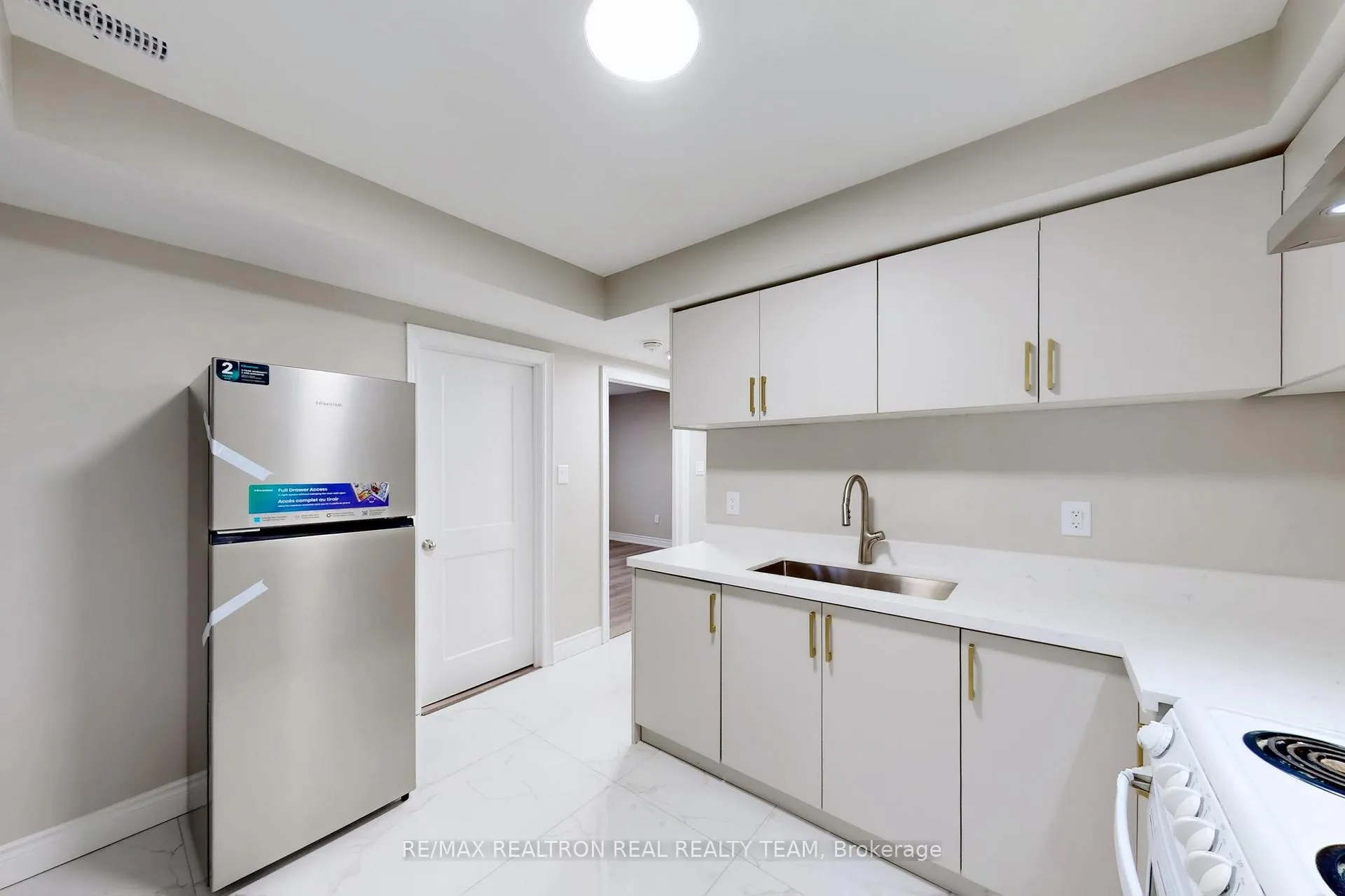 Photo 5 of Unit B2, 195 Balmoral Avenue N, Hamilton, Crown Point — HOMEH
