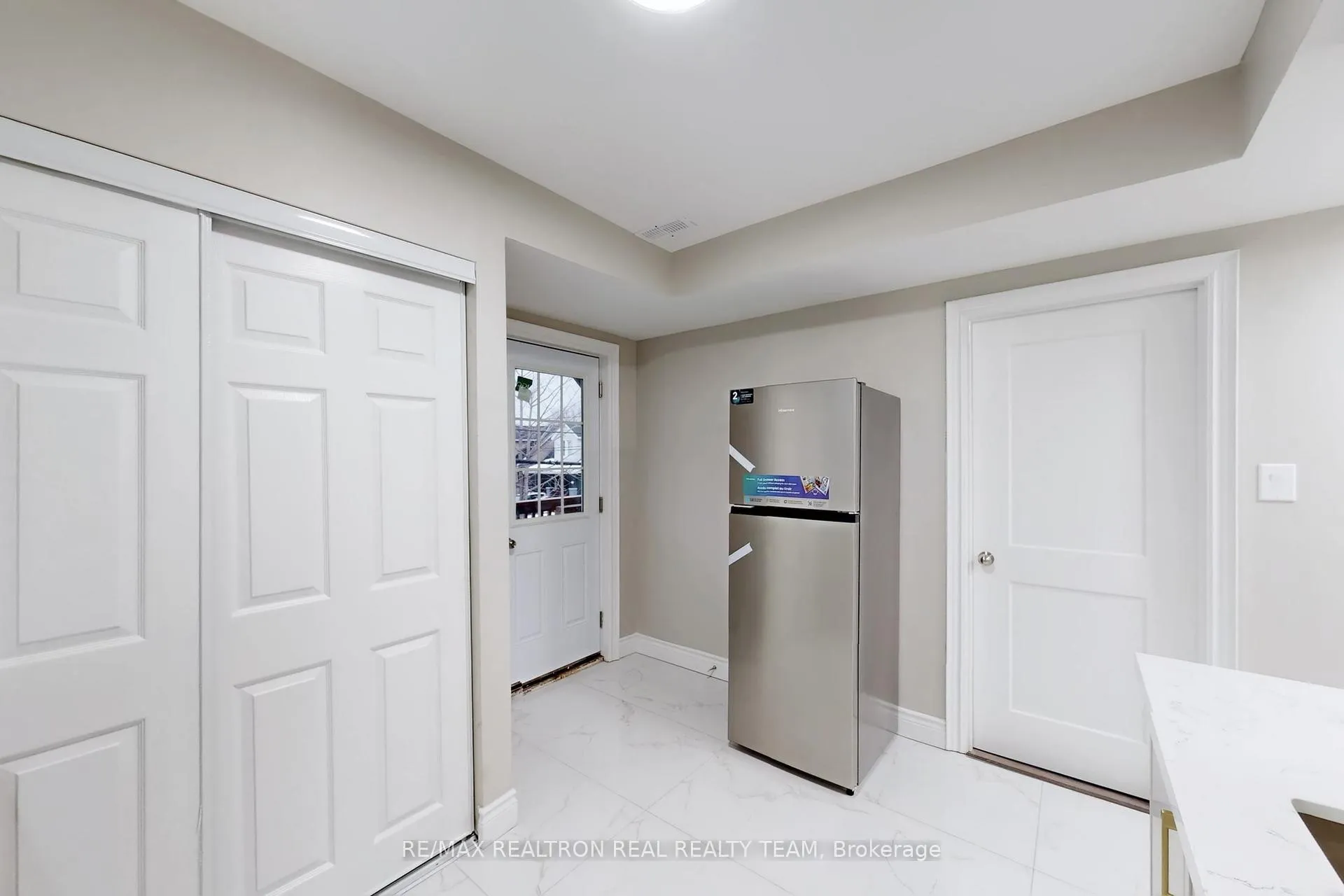 Photo 7 of Unit B2, 195 Balmoral Avenue N, Hamilton, Crown Point — HOMEH