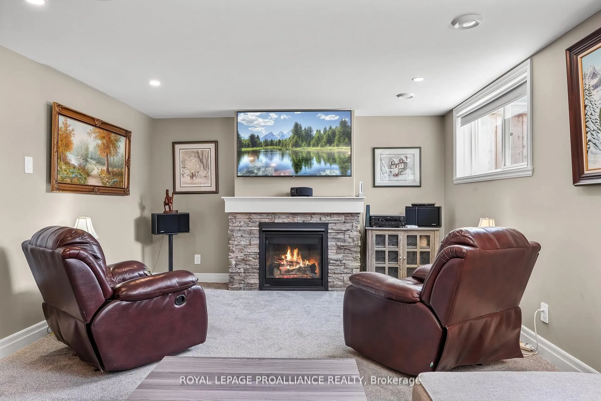 Photo 21 of 25 Cedar Park Crescent, Quinte West, Murray Ward — HOMEH