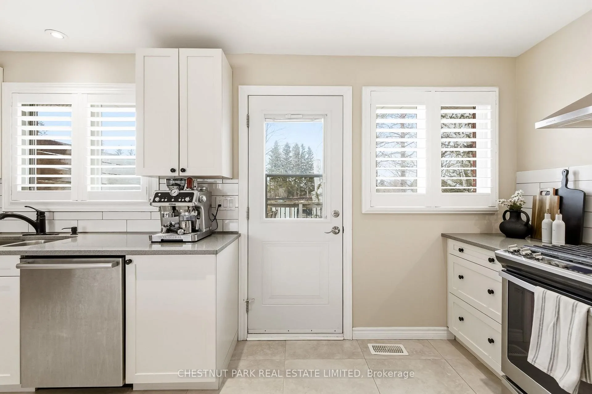 Photo 17 of 11 Joseph Street, Uxbridge — HOMEH