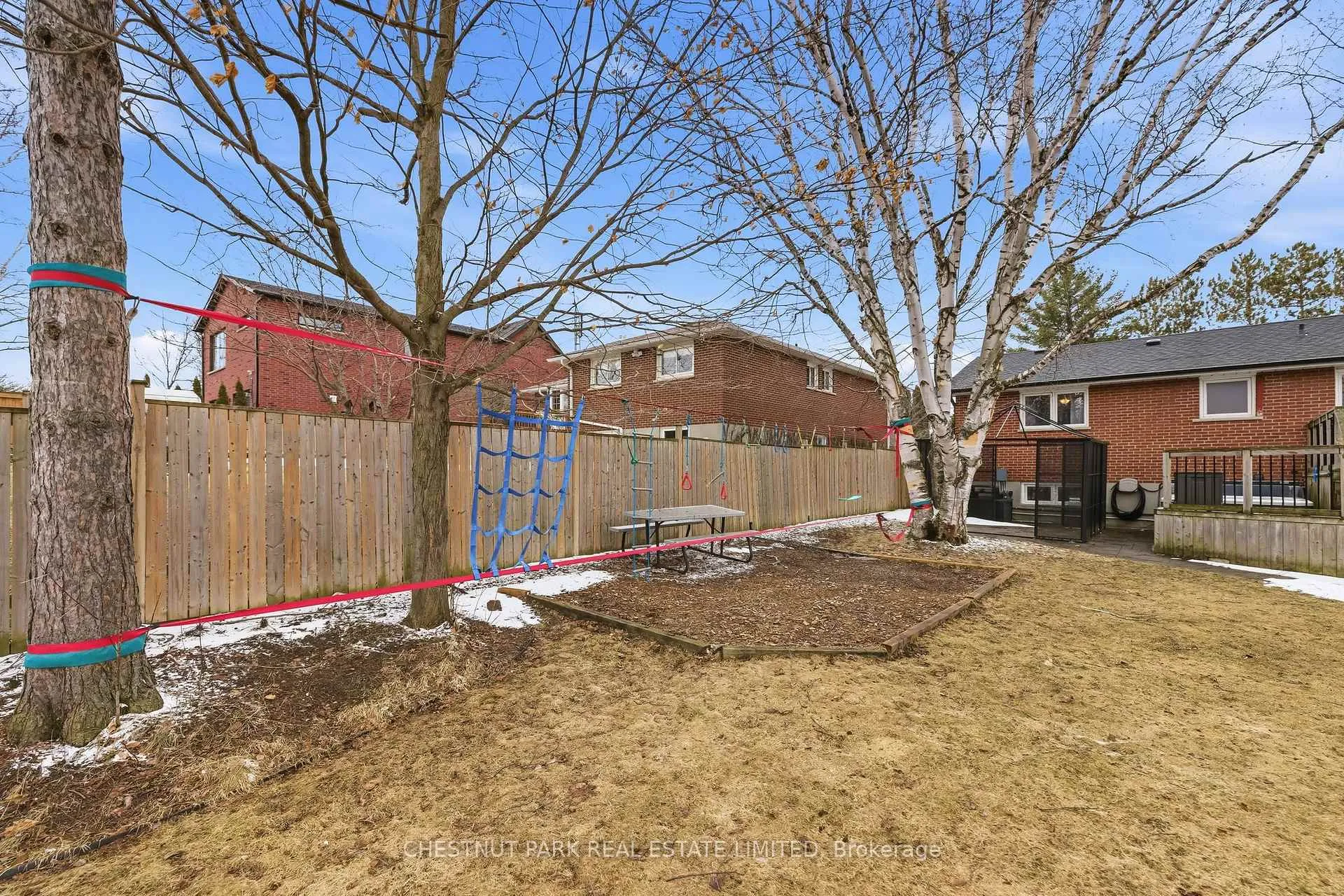 Photo 37 of 11 Joseph Street, Uxbridge — HOMEH