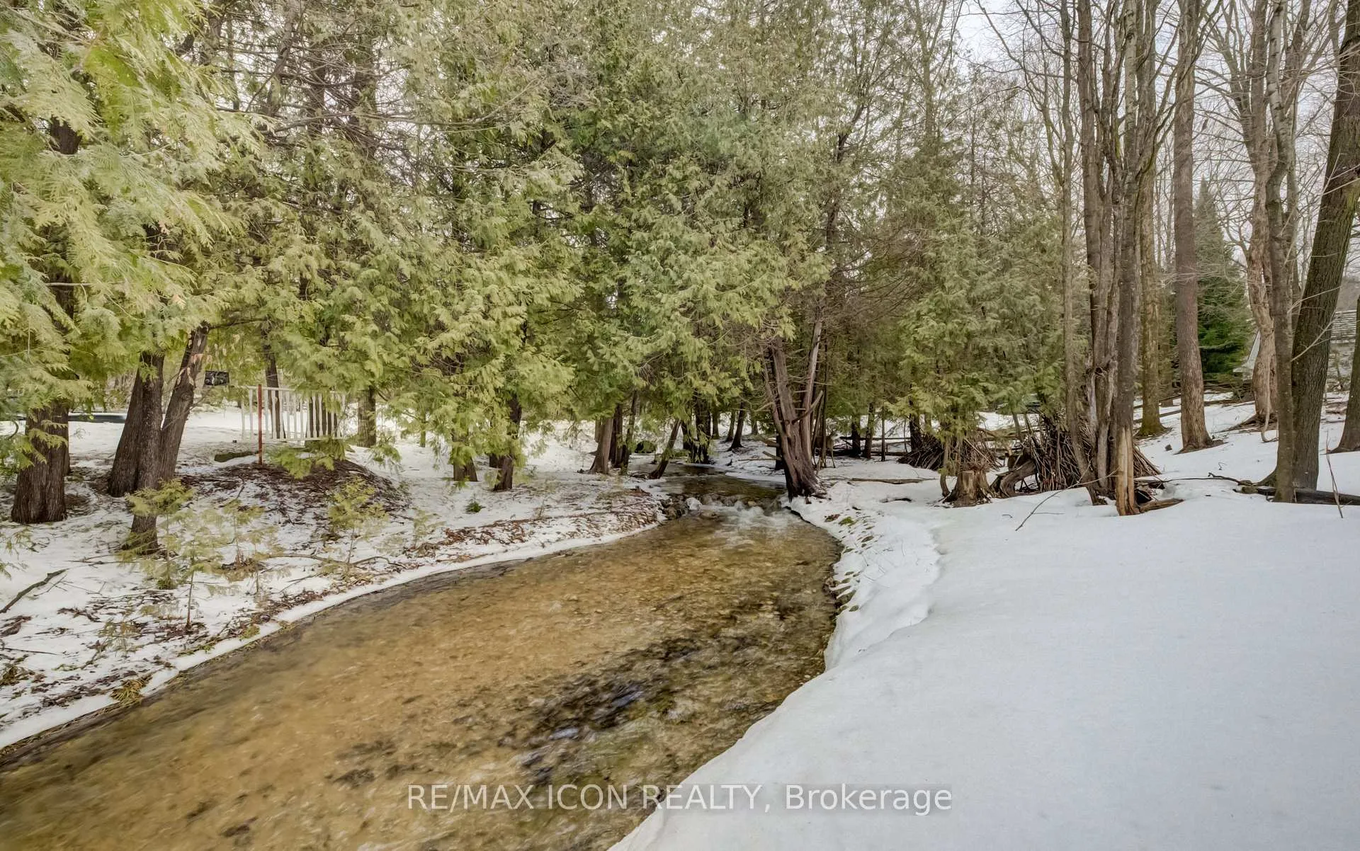 Photo 5 of 263074 Wilder Lake Road, Southgate — HOMEH