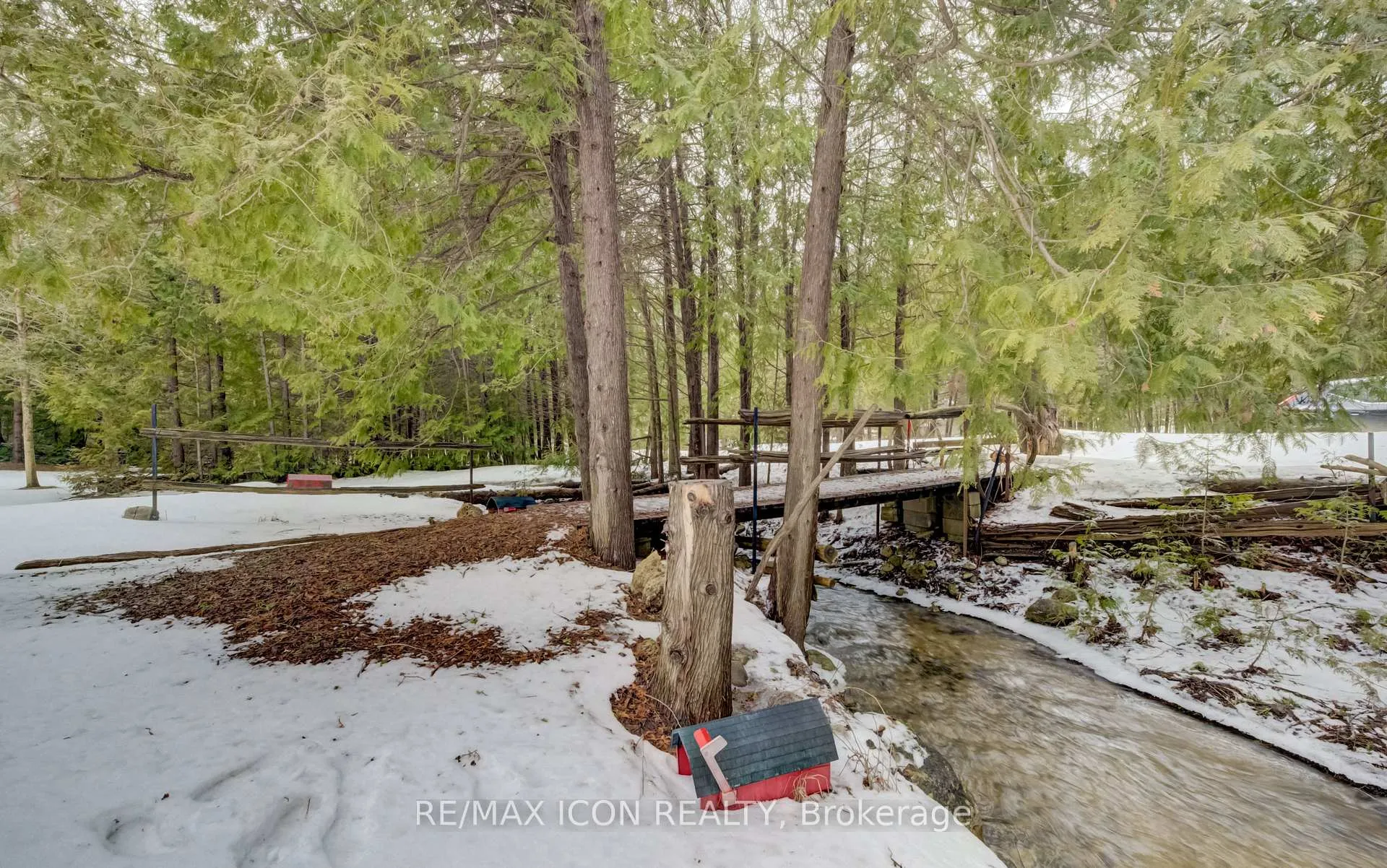 Photo 6 of 263074 Wilder Lake Road, Southgate — HOMEH