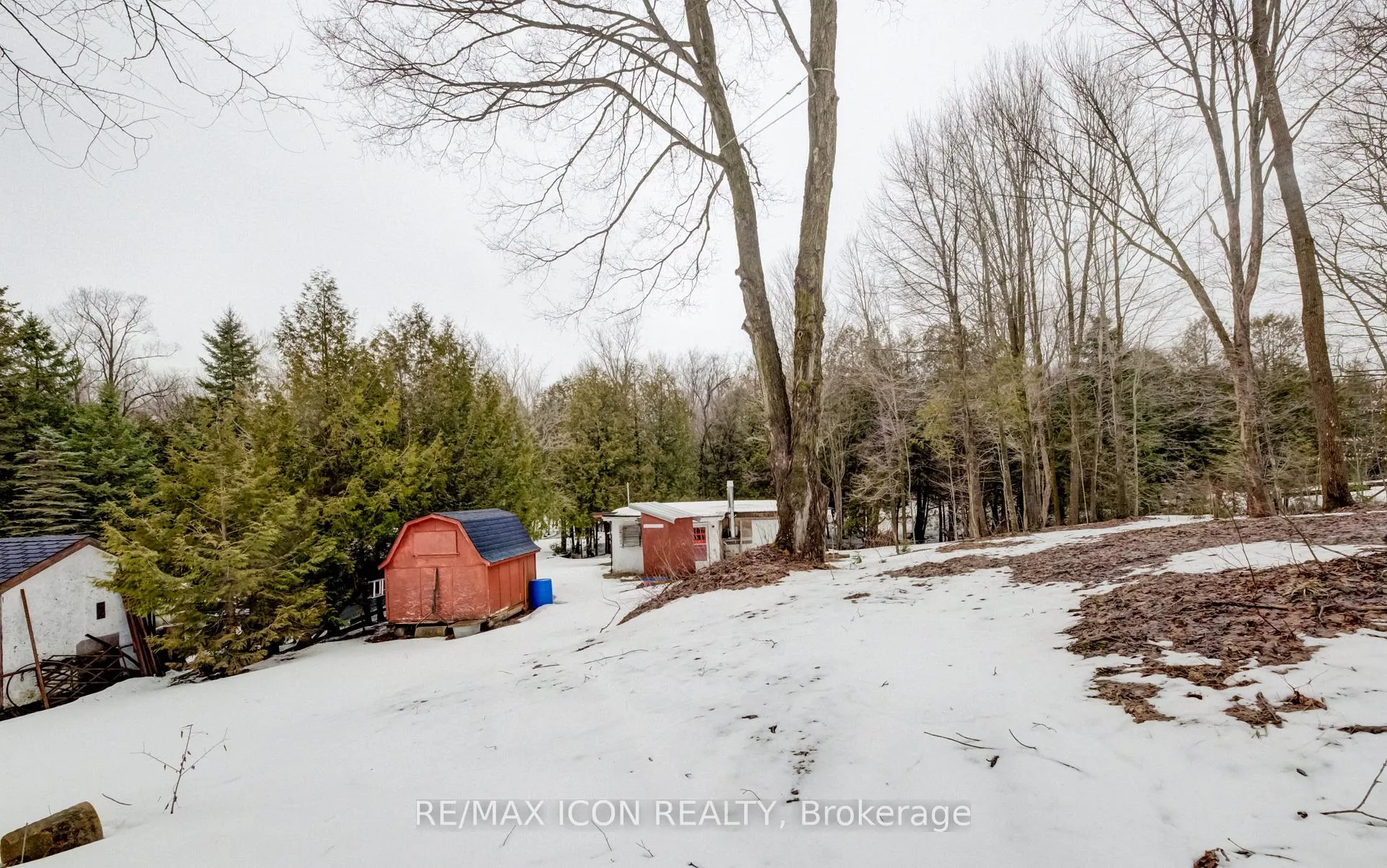 Photo 16 of 263074 Wilder Lake Road, Southgate — HOMEH