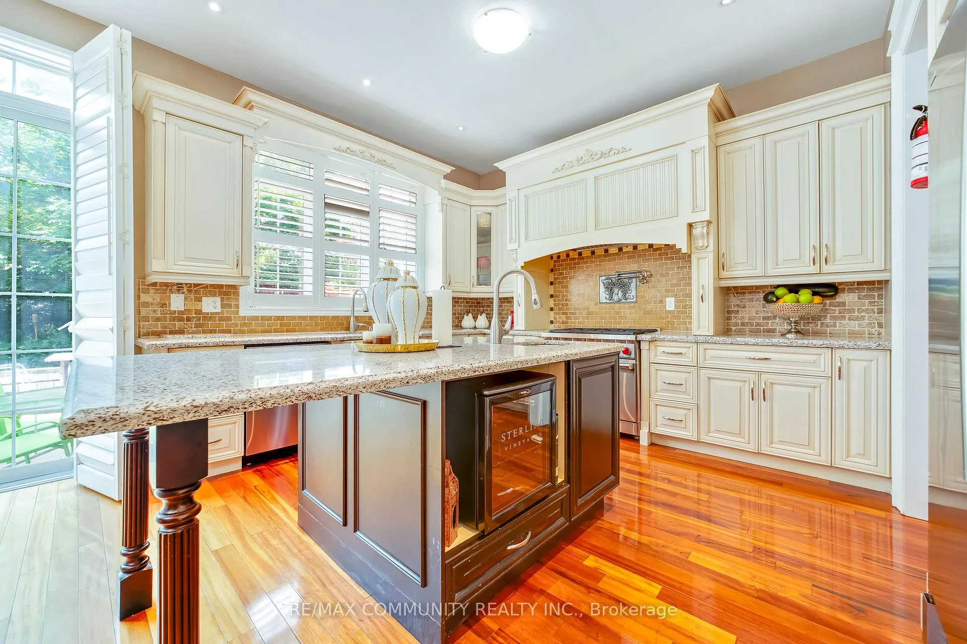 Photo 14 of 2 Dolby Crescent, Ajax, Northeast Ajax — HOMEH