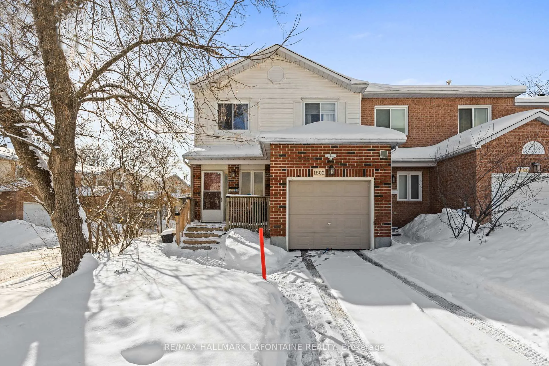 Photo 1 of 1802 Turnberry Road, Ottawa, Queenswood Heights South — HOMEH