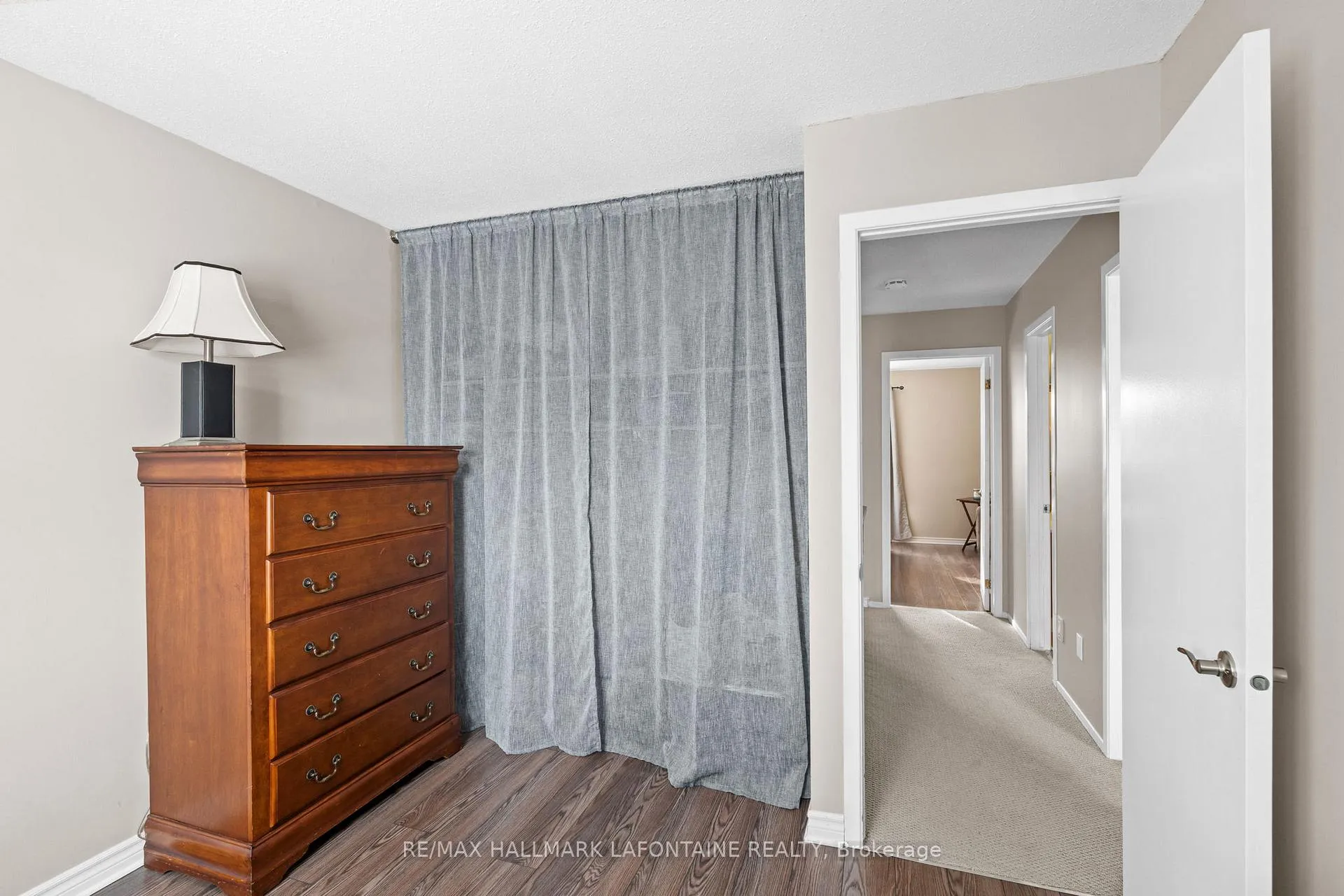 Photo 20 of 1802 Turnberry Road, Ottawa, Queenswood Heights South — HOMEH