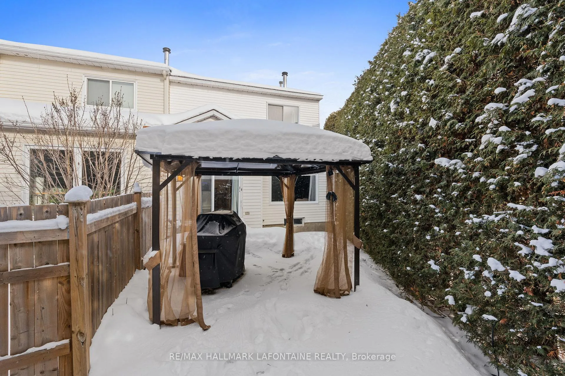 Photo 29 of 1802 Turnberry Road, Ottawa, Queenswood Heights South — HOMEH
