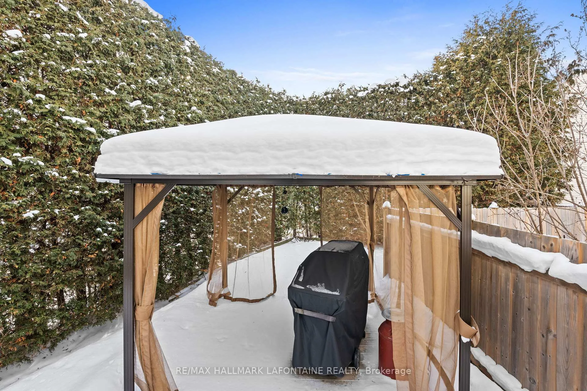 Photo 30 of 1802 Turnberry Road, Ottawa, Queenswood Heights South — HOMEH
