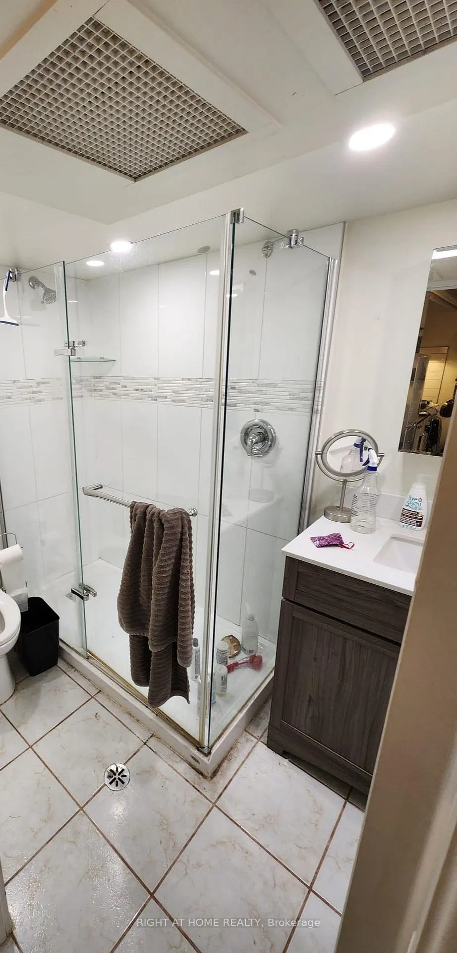 Photo 4 of Unit Unit B2, 32 High Park Boulevard, Toronto, High Park-Swansea — HOMEH