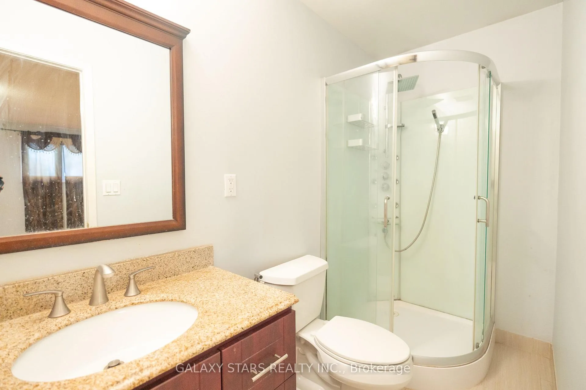 Photo 12 of Unit Main & 2nd Flr, 82 Jaffray Road, Markham, Milliken Mills East — HOMEH