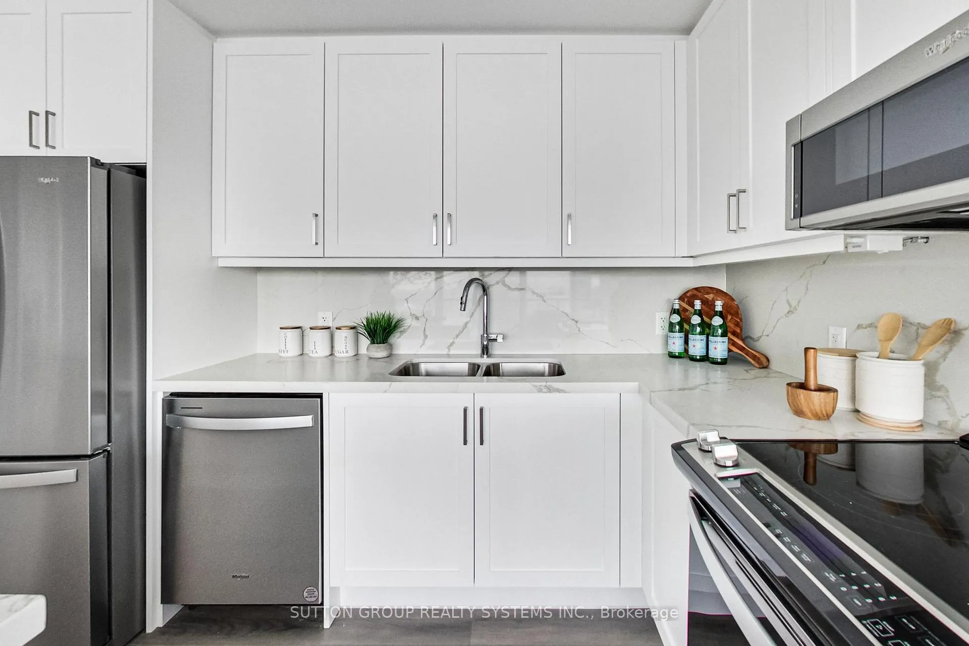 Photo 5 of Unit 1503, 20 Gatineau Drive, Vaughan, Beverley Glen — HOMEH