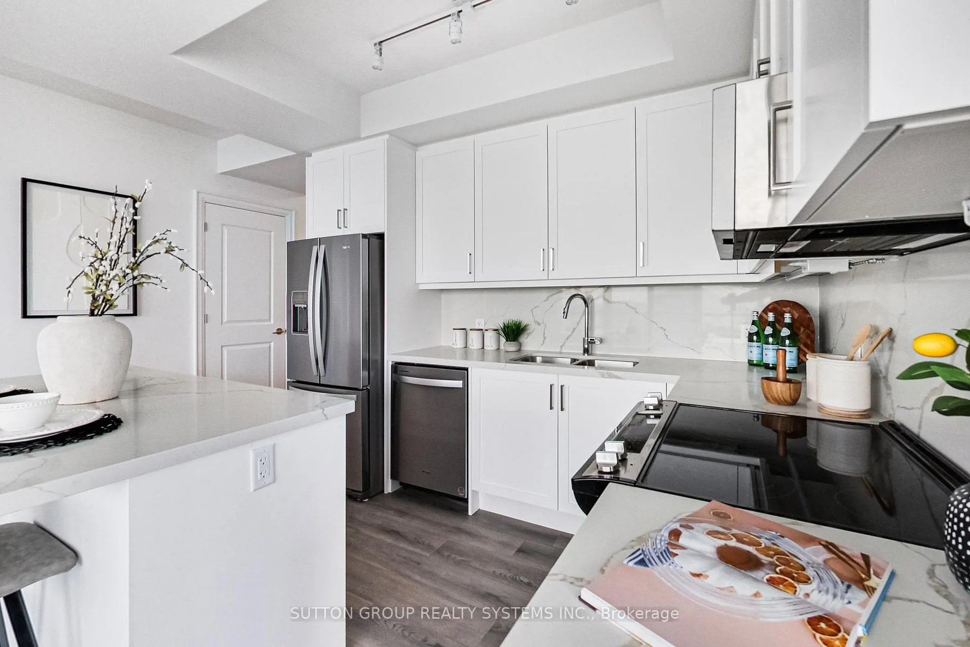 Photo 6 of Unit 1503, 20 Gatineau Drive, Vaughan, Beverley Glen — HOMEH