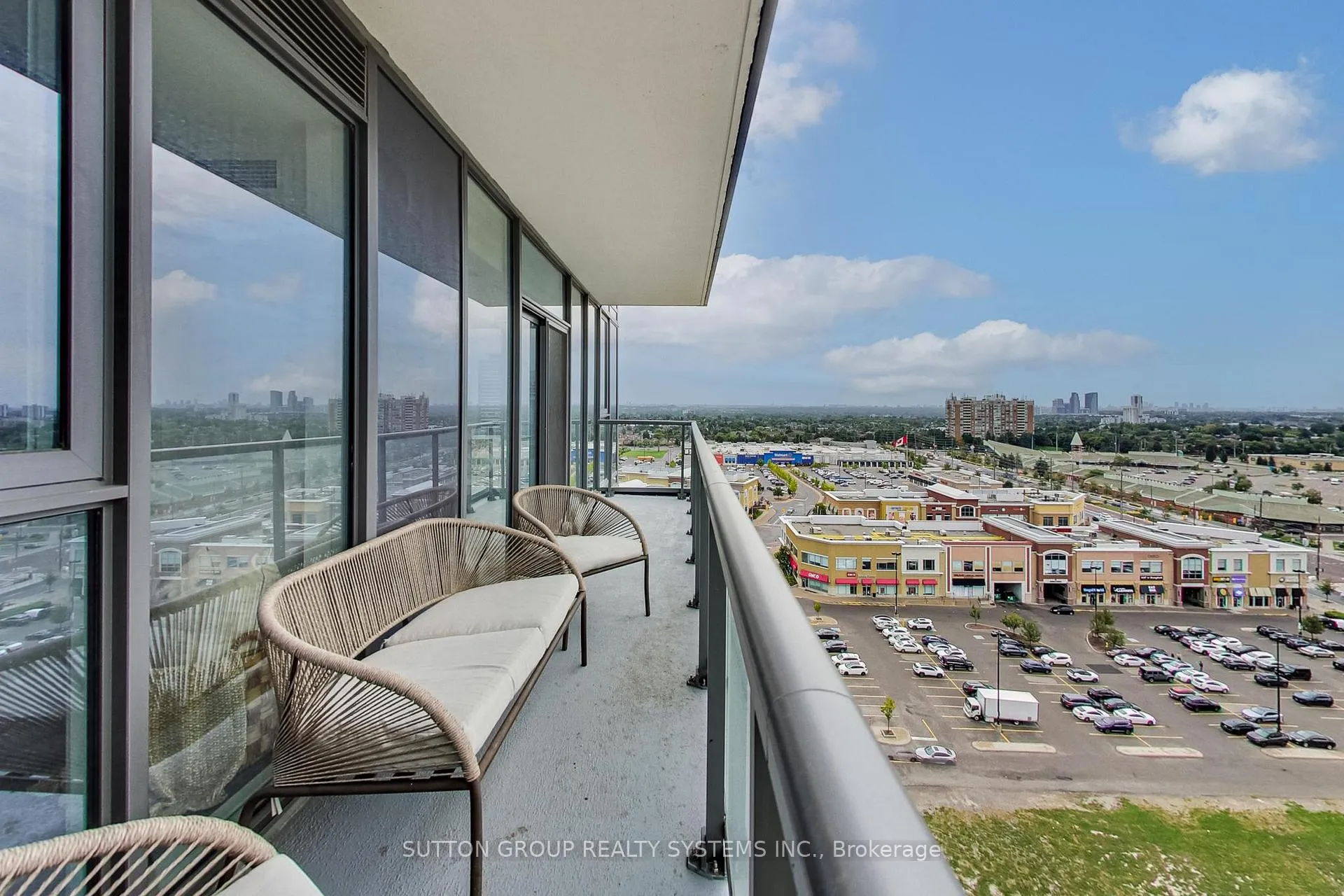 Photo 21 of Unit 1503, 20 Gatineau Drive, Vaughan, Beverley Glen — HOMEH