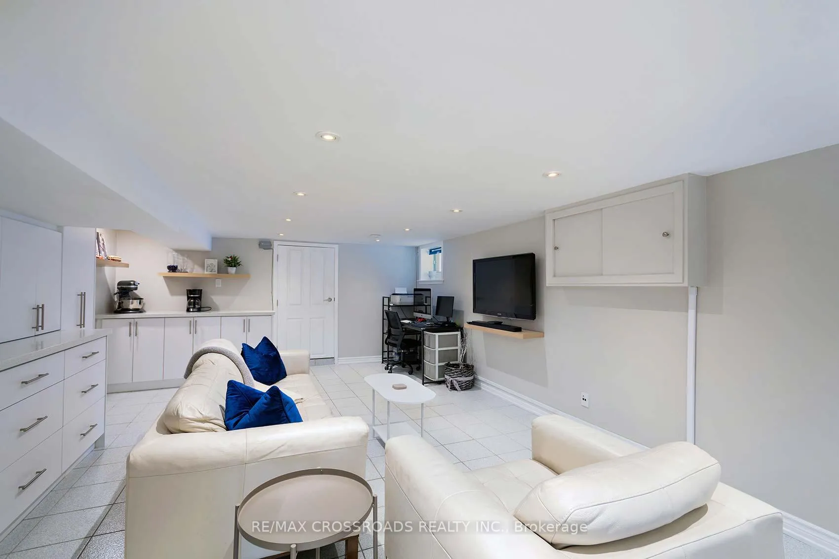 Photo 32 of 463 Milverton Boulevard, Toronto, Danforth — HOMEH