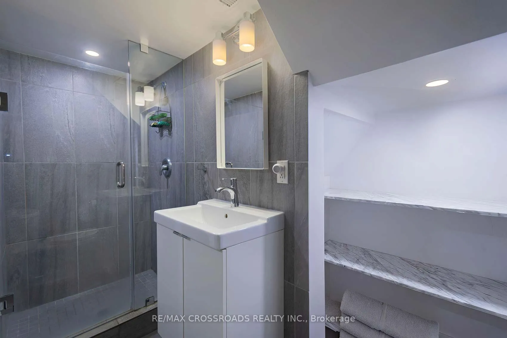 Photo 33 of 463 Milverton Boulevard, Toronto, Danforth — HOMEH