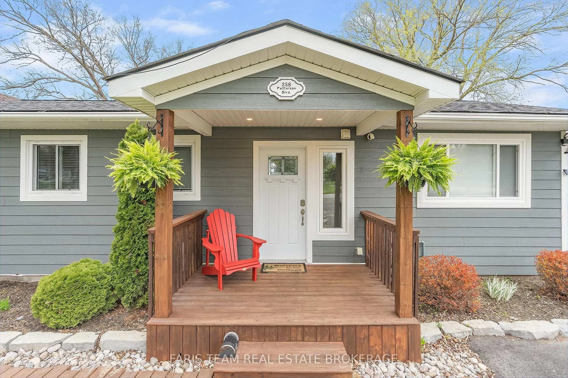 Photo 3 of 258 Patterson Boulevard, Tay, Port McNicoll — HOMEH
